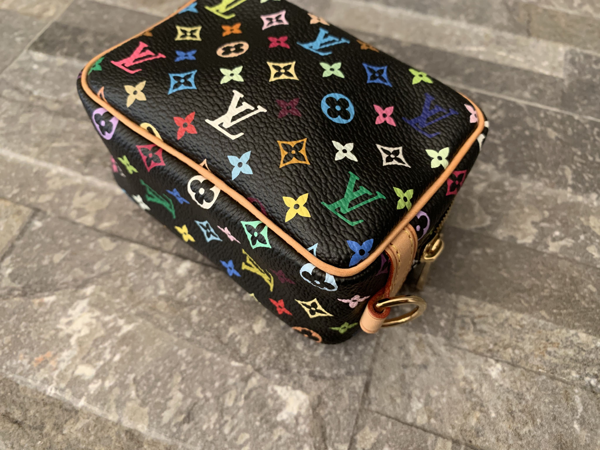 Louis Vuitton Monogram Multicolore Wapity Case in Schwarz Ankauf Verkauf Second Hand Designertaschen und Accessoires