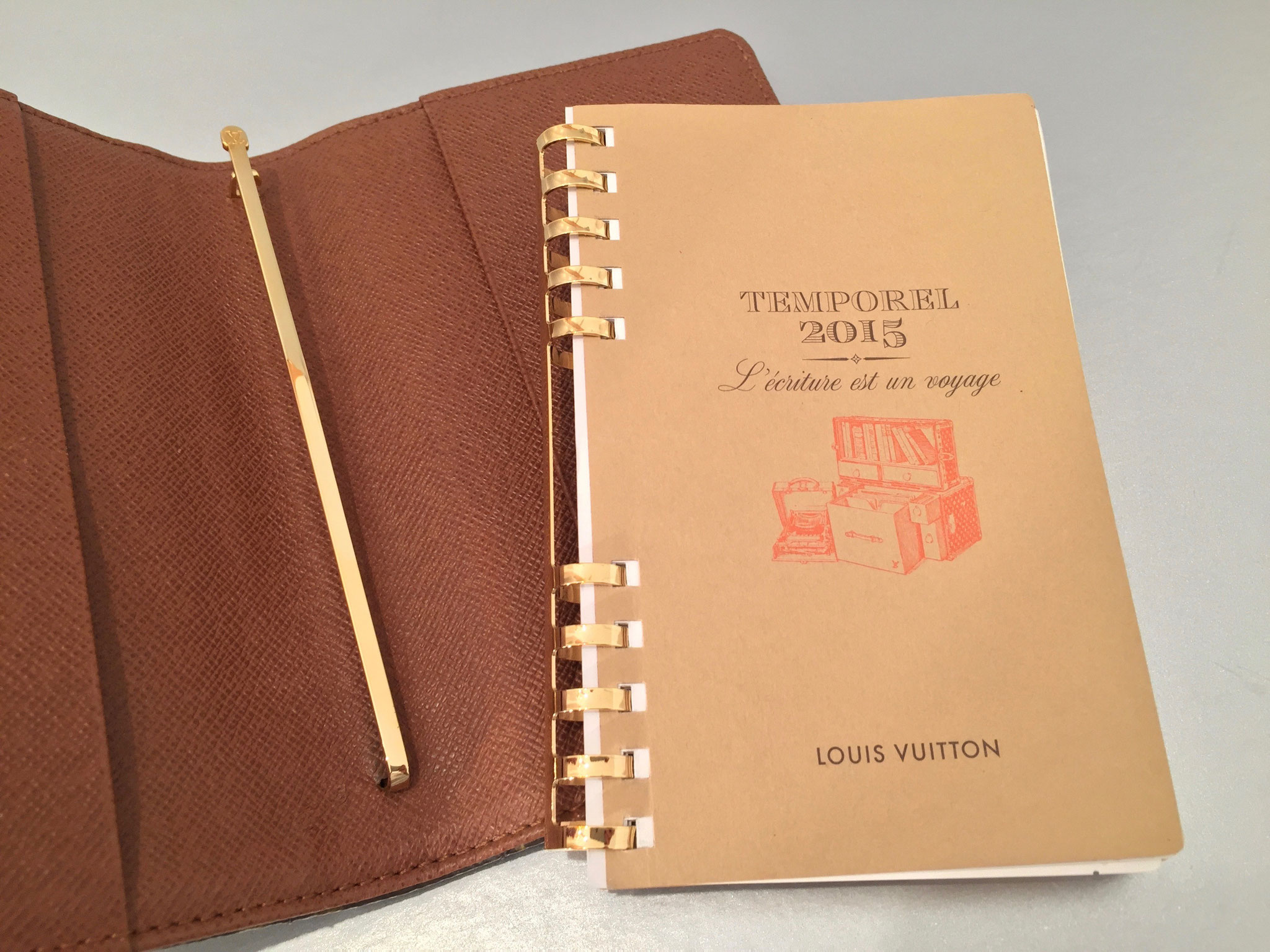 LOUIS VUITTON TEMPOREL2015