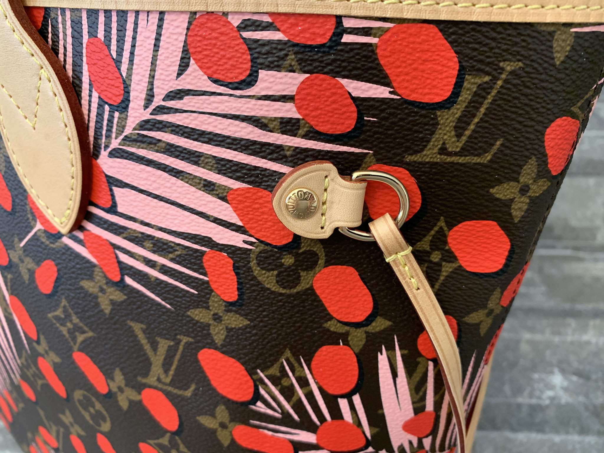 Louis vuitton jungle dots neverfull new arrivals