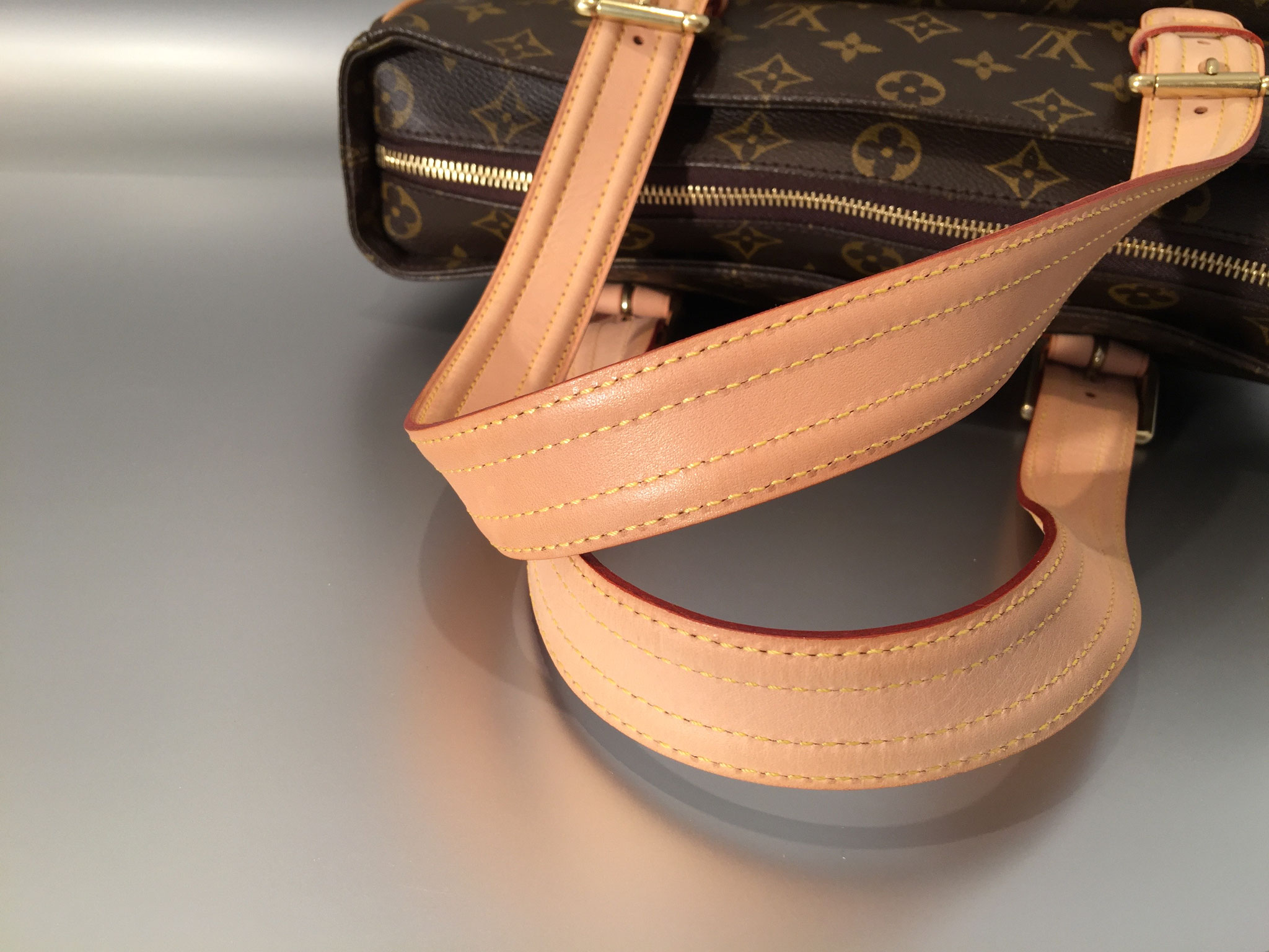 Louis Vuitton Monogram Canvas Multipli Cite - Ankauf & Verkauf