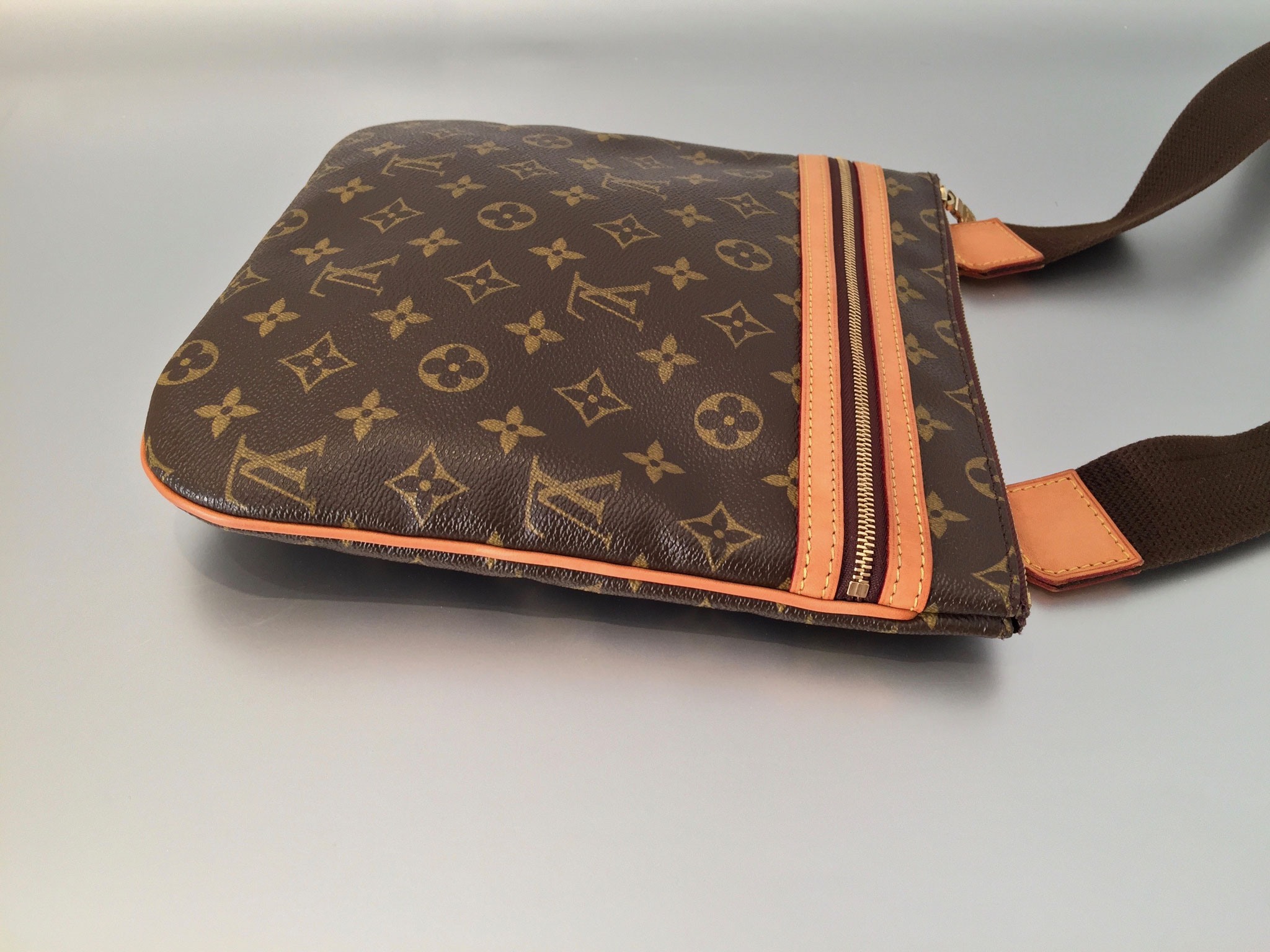 Louis Vuitton Monogram Canvas Pochette Bosphore Ankauf Verkauf Second Hand Designertaschen und Accessoires
