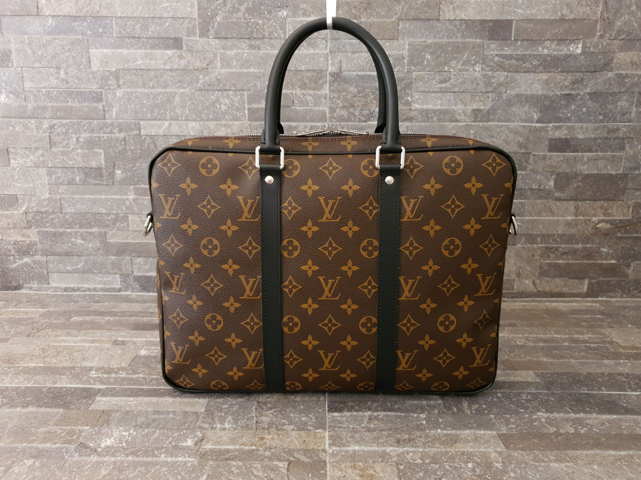 Louis Vuitton Monogram Porte documents voyage – Iconics Preloved Luxury