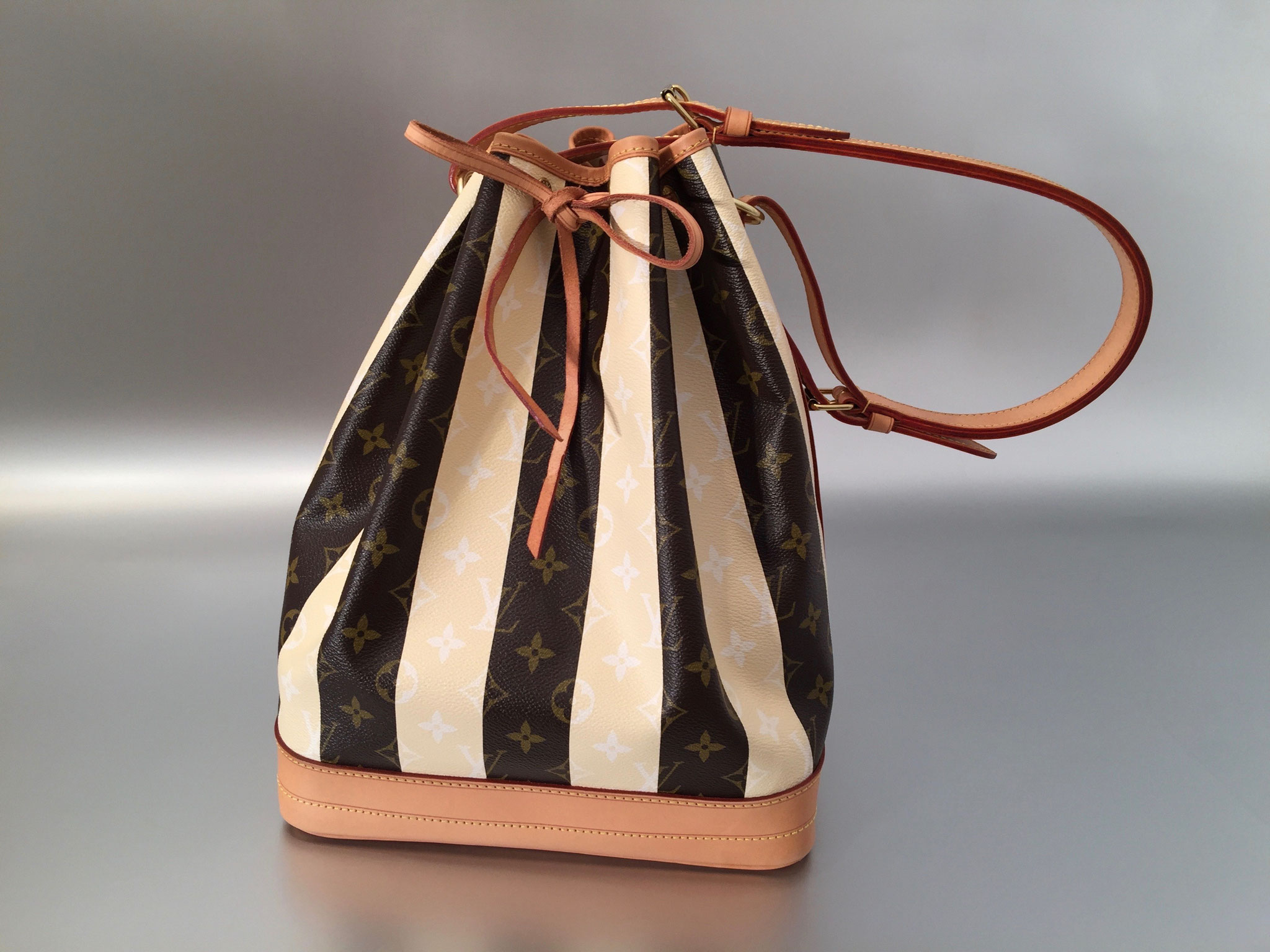 Louis Vuitton Monogram Rayures Petit Noe - Ankauf & Verkauf Second Hand  Designertaschen und Accessoires