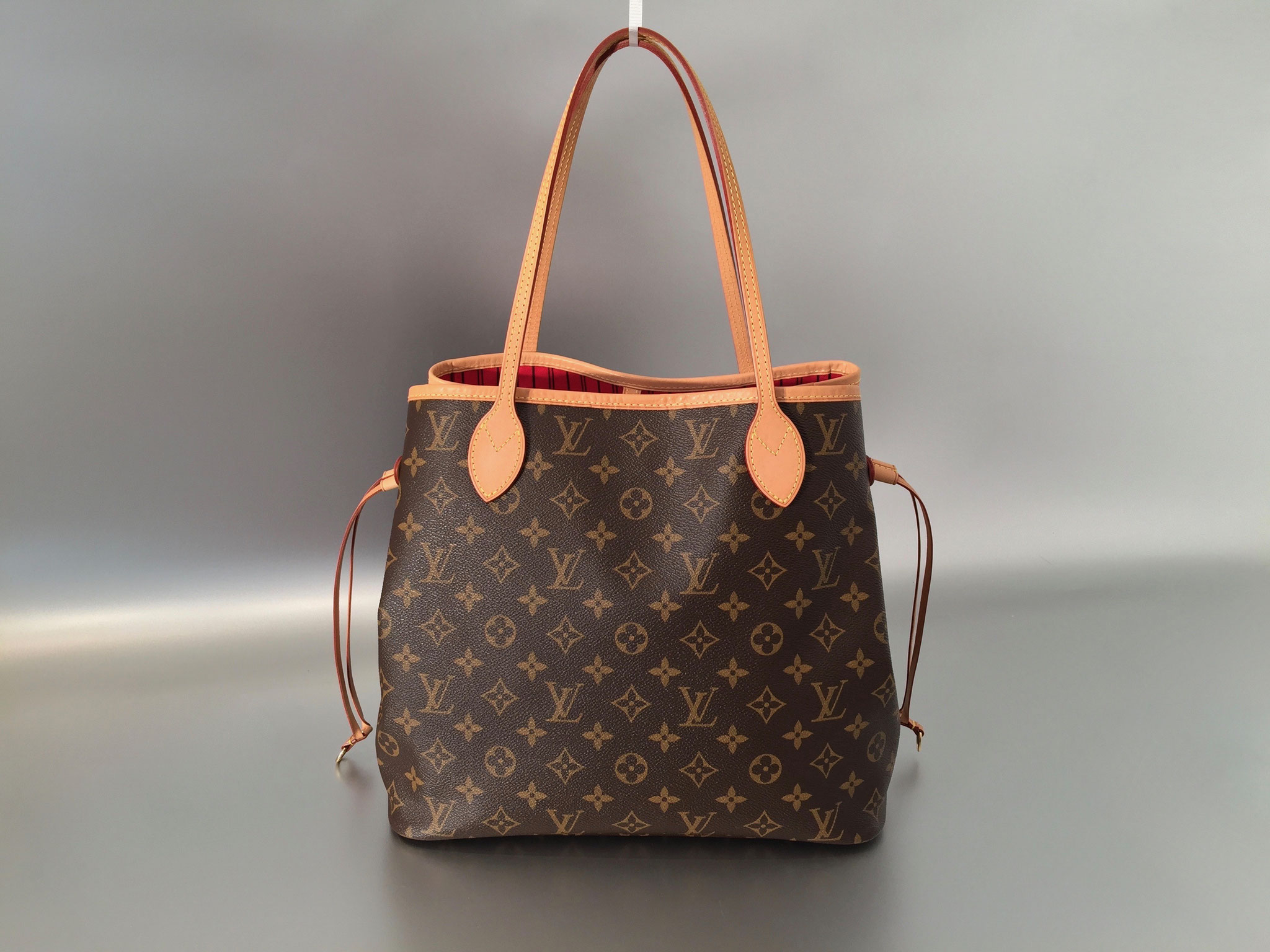 Louis Vuitton Monogram Canvas Neverfull MM with Cherry Lining M41177