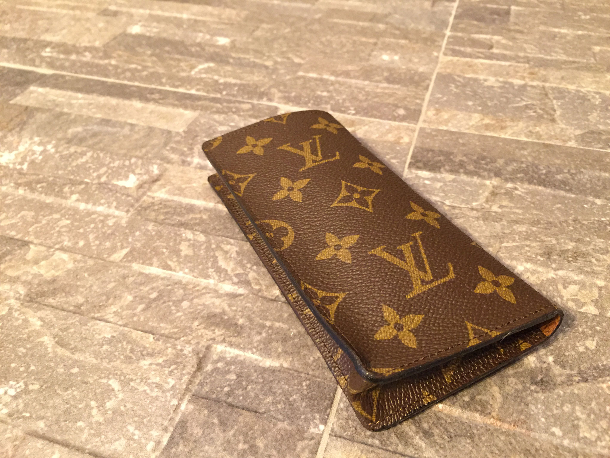 Authentisches Louis Vuitton Brillenetui Ete Linet San Pulu M62969