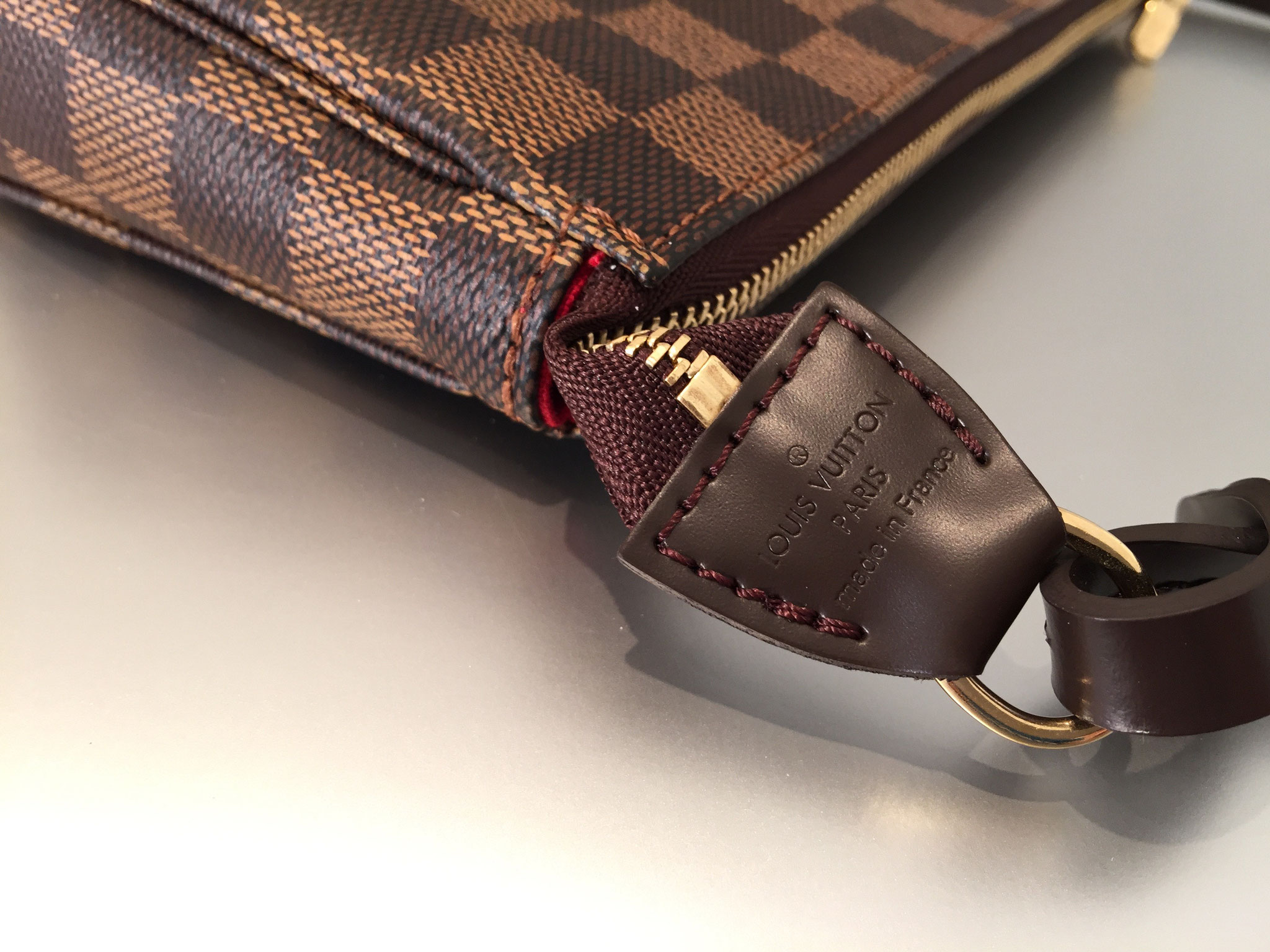 Louis Vuitton Damier Ebene Pochette Accessoires NM - Ankauf & Verkauf  Second Hand Designertaschen und Accessoires