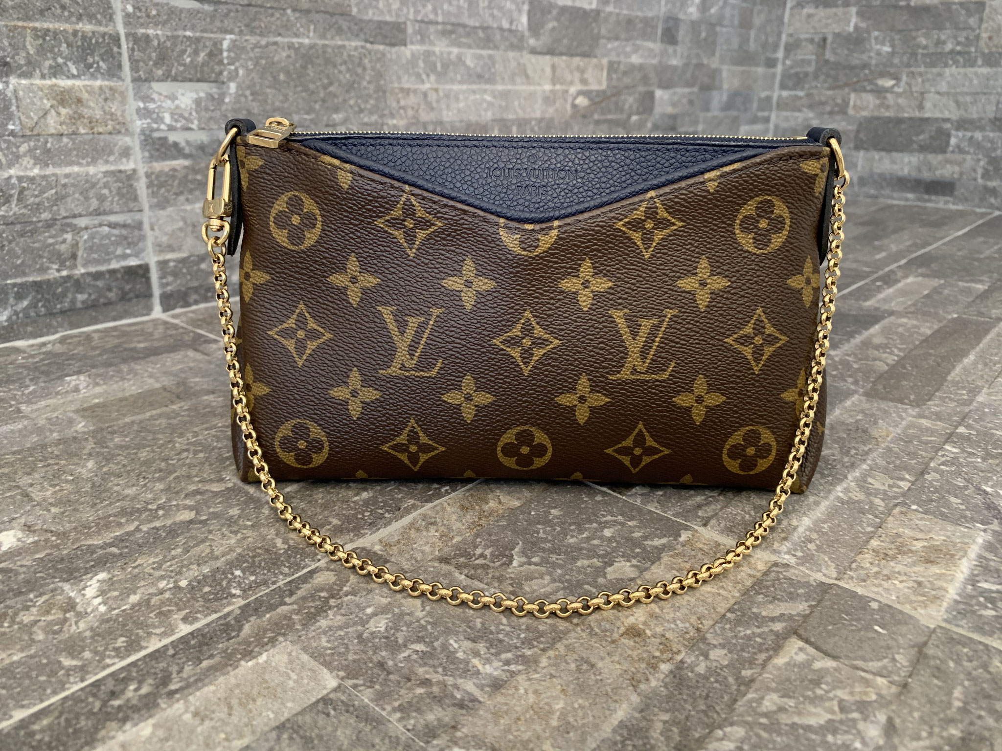 Louis Vuitton Pallas Clutch Bleu Marine Blue Monogram Canvas Shoulder -  MyDesignerly