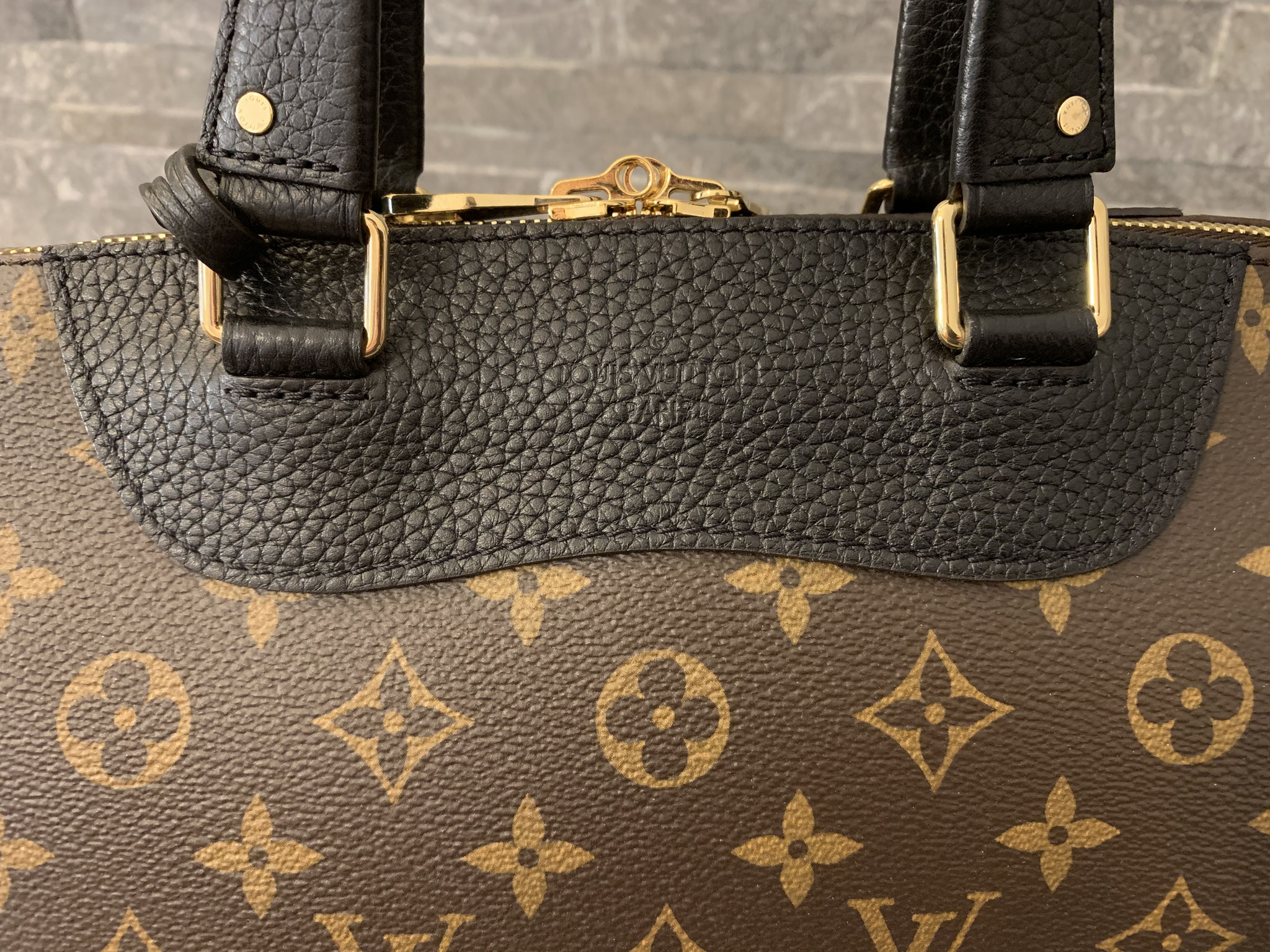 Louis Vuitton Monogram Canvas Retiro NM in Noir - Ankauf & Verkauf Second  Hand Designertaschen und Accessoires