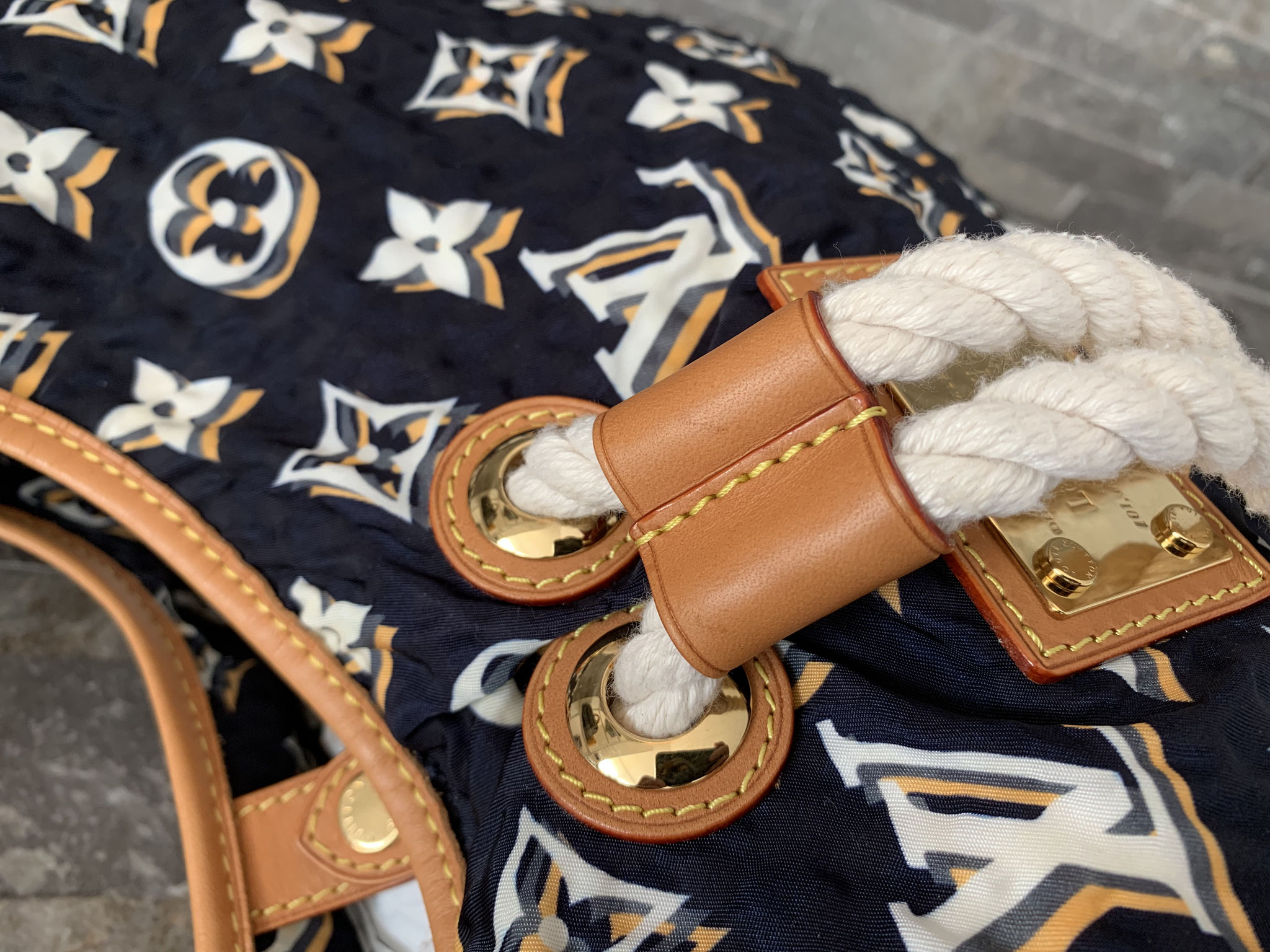 Louis Vuitton Navy Monogram Bulles MM Bag - Limited Edition