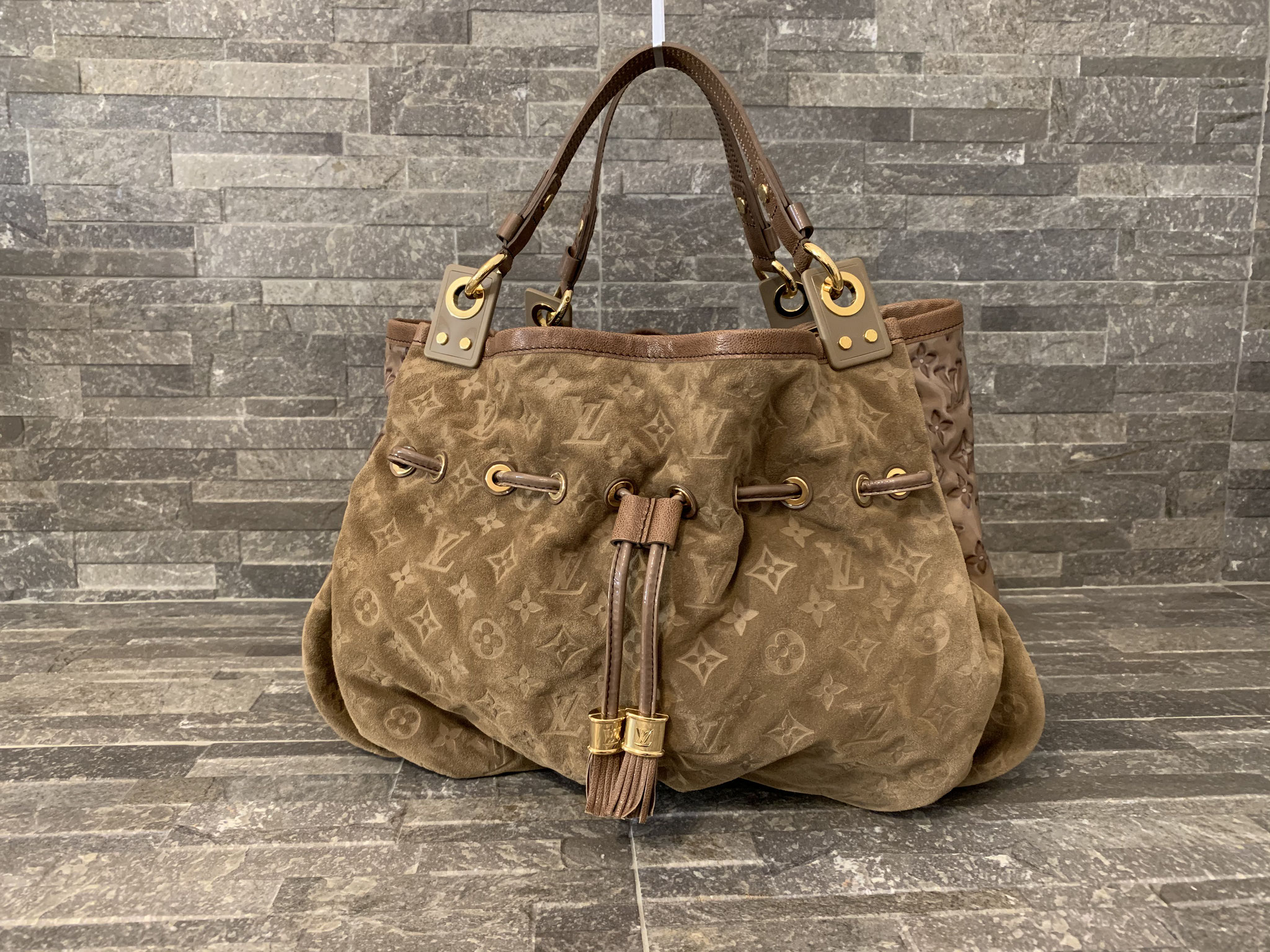 Louis Vuitton Monogram Suede Irene Coco - Ankauf & Verkauf Second