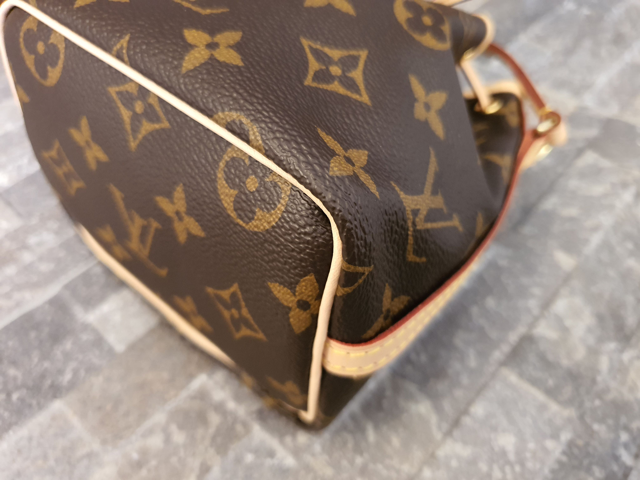 Louis Vuitton Monogram Canvas Nano Turenne - Ankauf & Verkauf Second Hand  Designertaschen und Accessoires