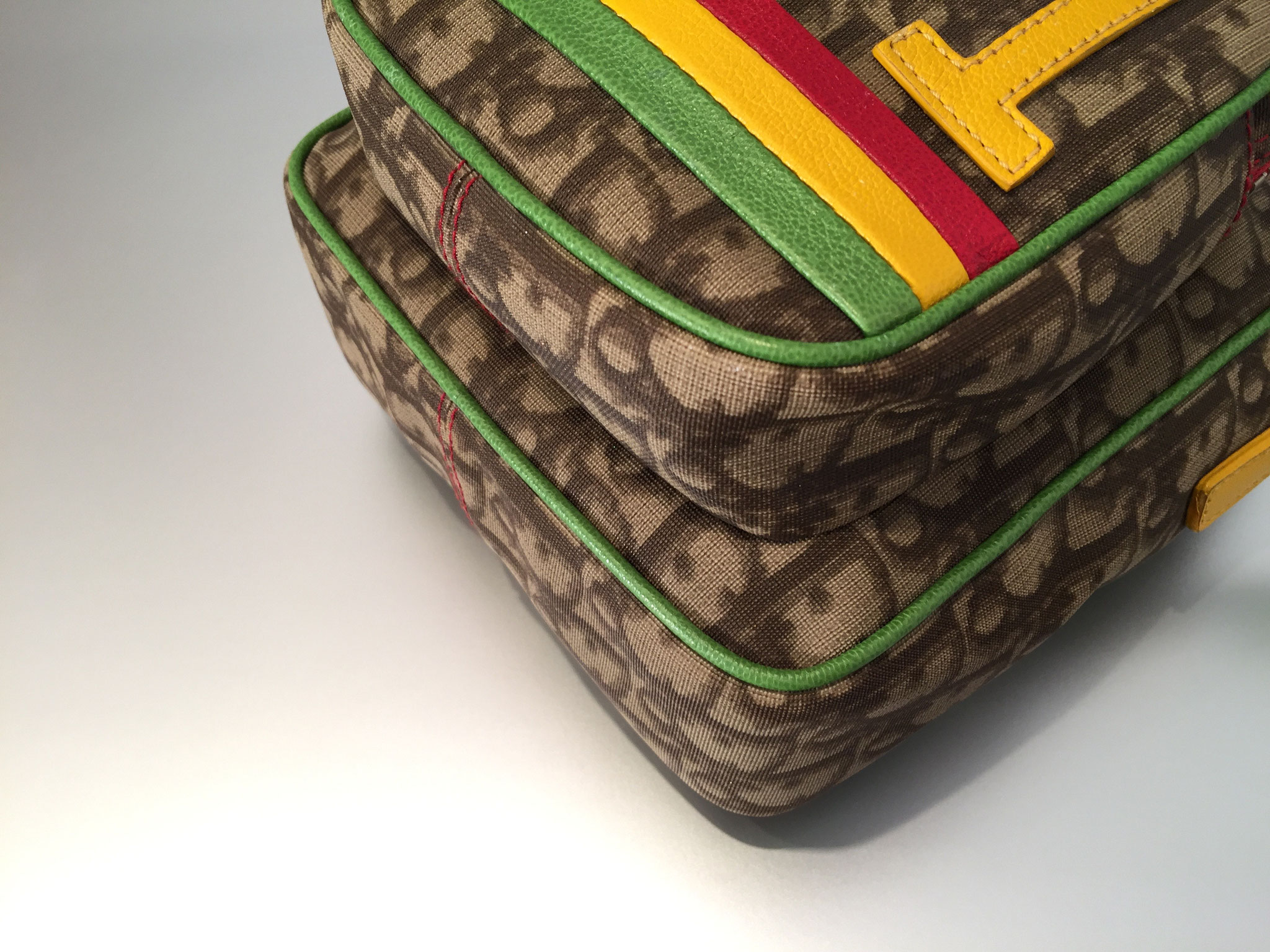 Christian Dior Rasta Mini Messenger Ankauf Verkauf Second Hand Designertaschen und Accessoires