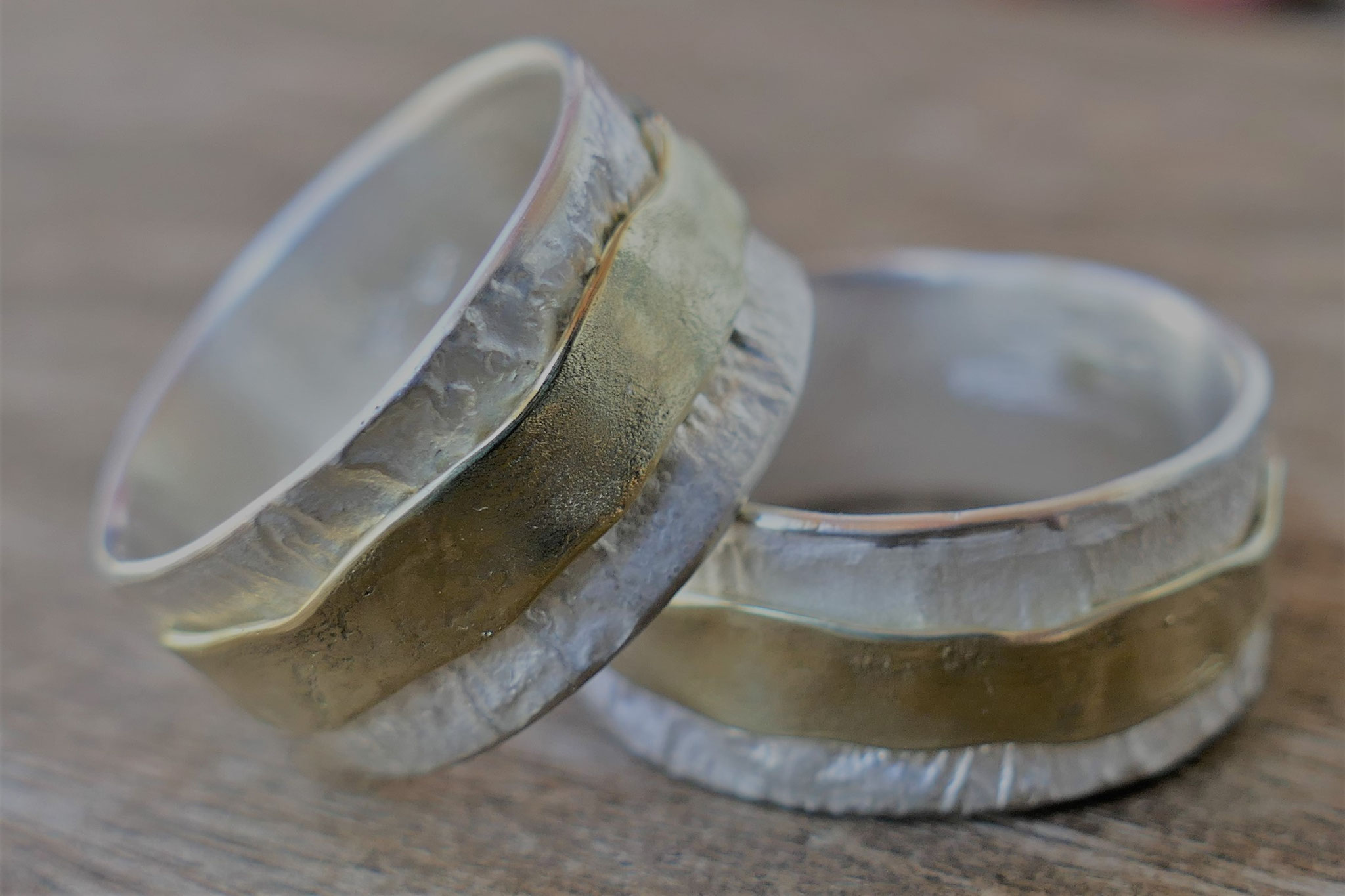 Doppelring breit (Gold und Silber)