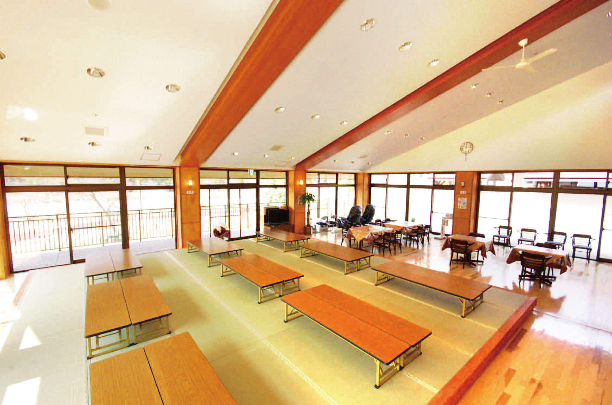 板取川温泉バーデェハウス お風呂を楽しく巡るゆらん