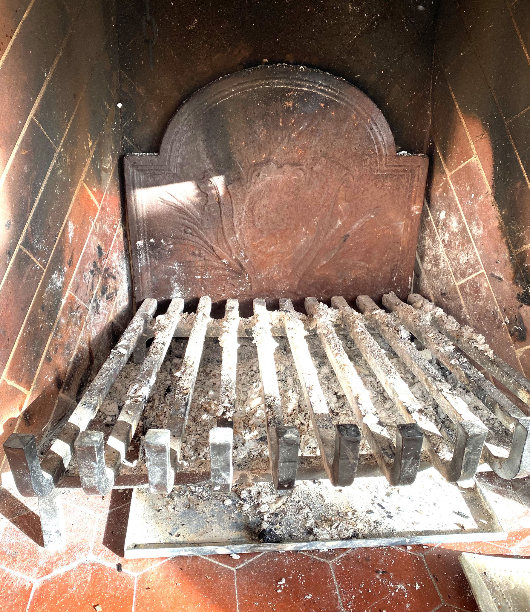 Possible uses Historic Firebacks Antike Kaminplatten Dr. Zenner