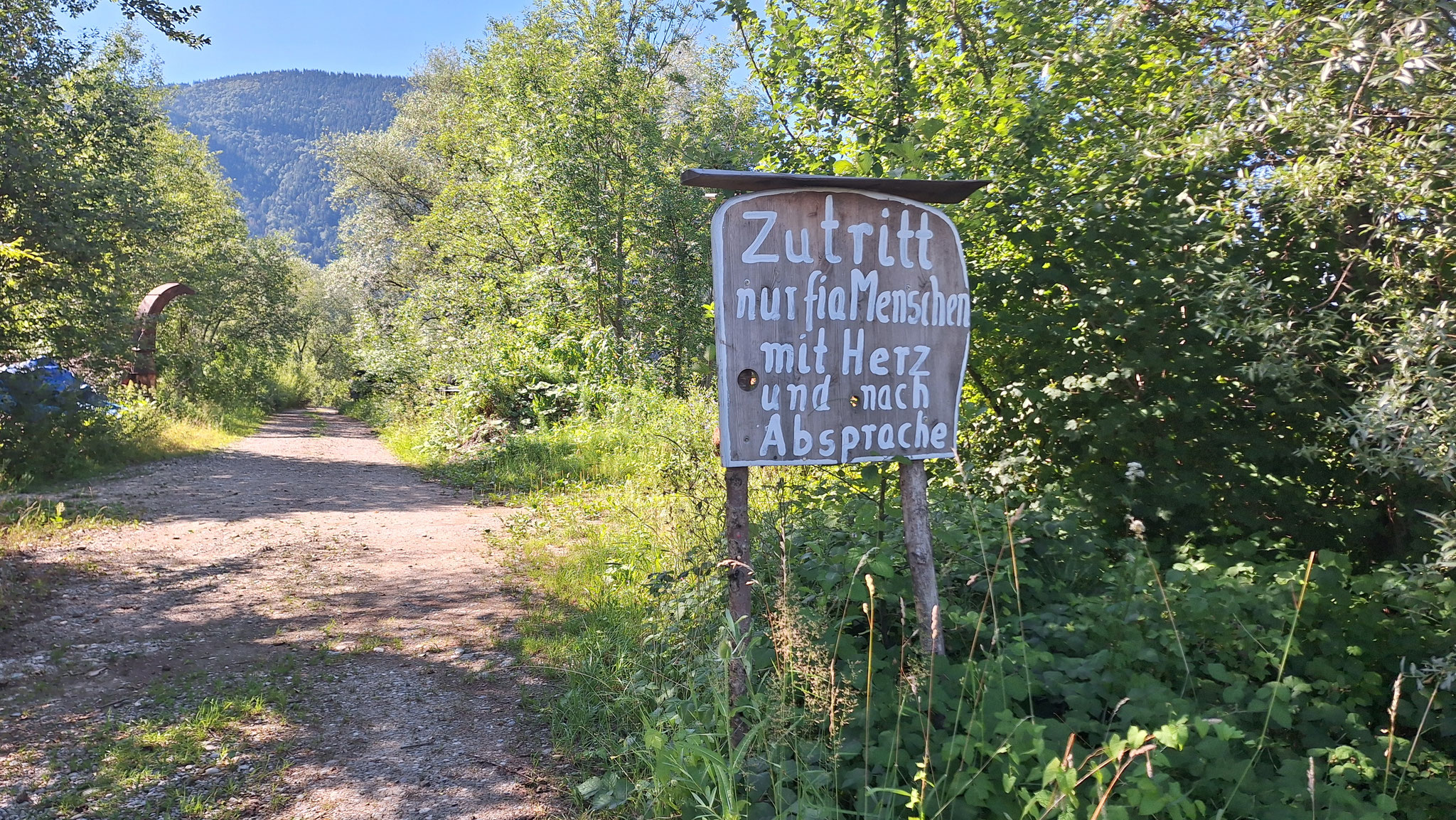 Ohne Worte, am Radweg an der Loisach