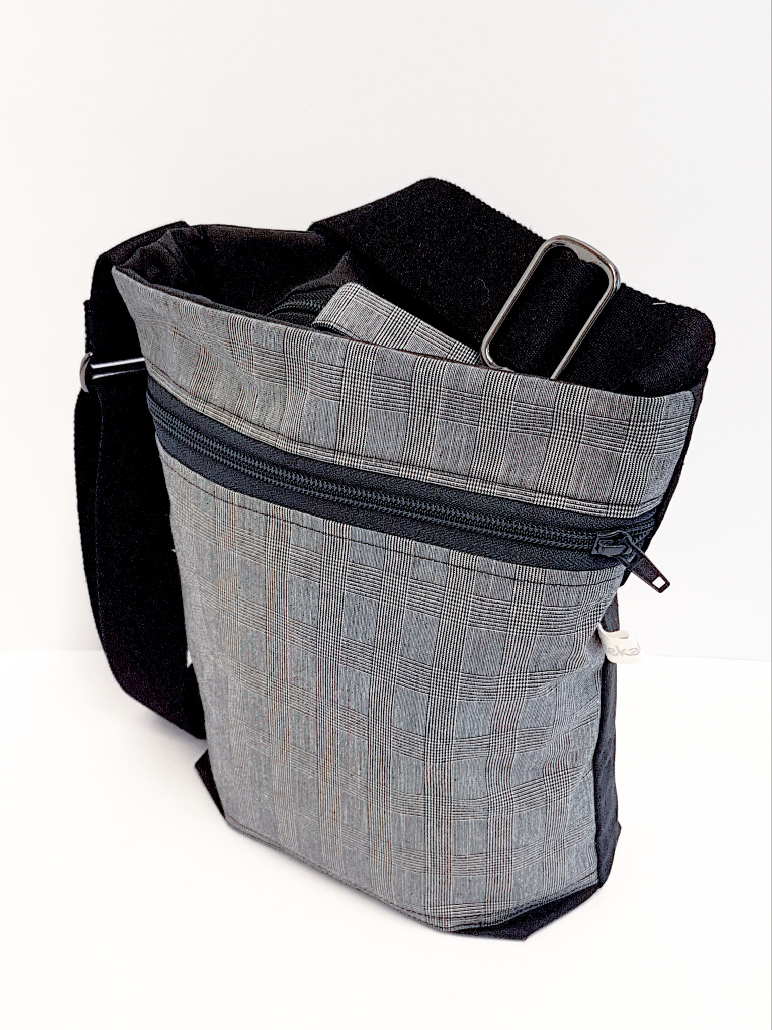 Tasche klein Oikskin schwarz-prince of wales, verkauft
