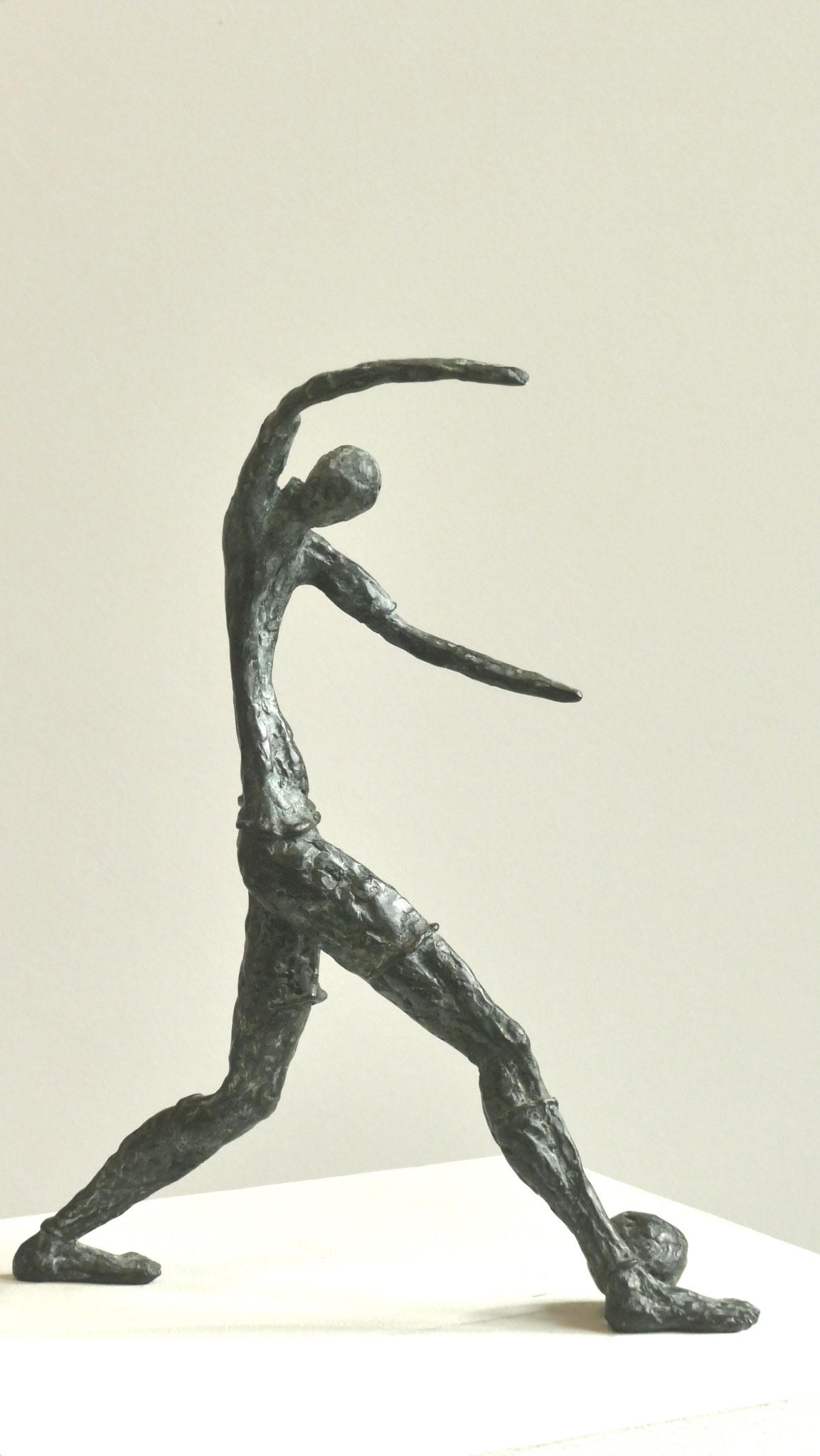Der Balltänzer, aus feiner Bronze,  Auflage: 7 Exemplare