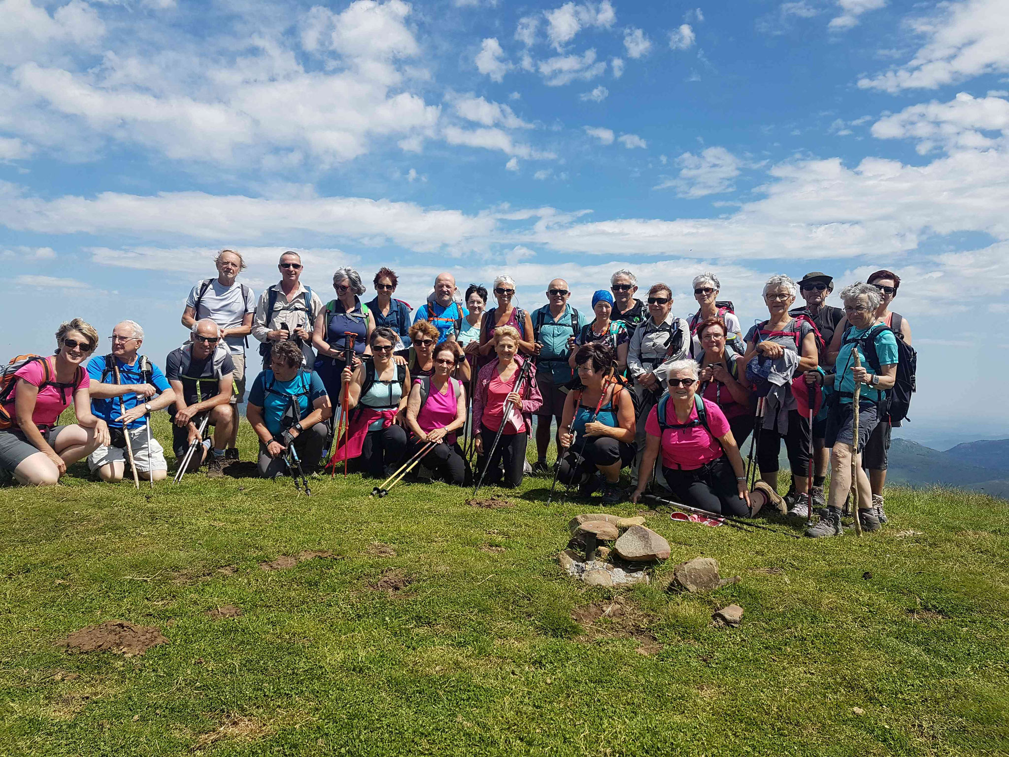 le groupe en haut du PIC des ESCALIERS