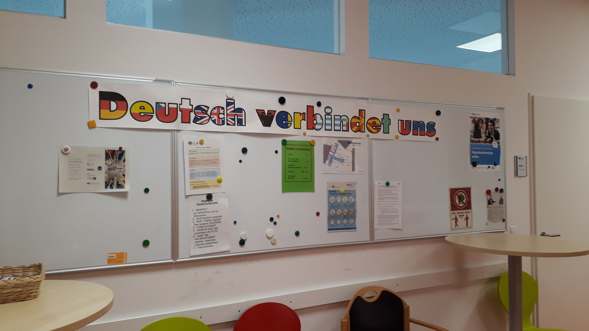 Deutsch verbindet uns - Eingangsbereich DiLA