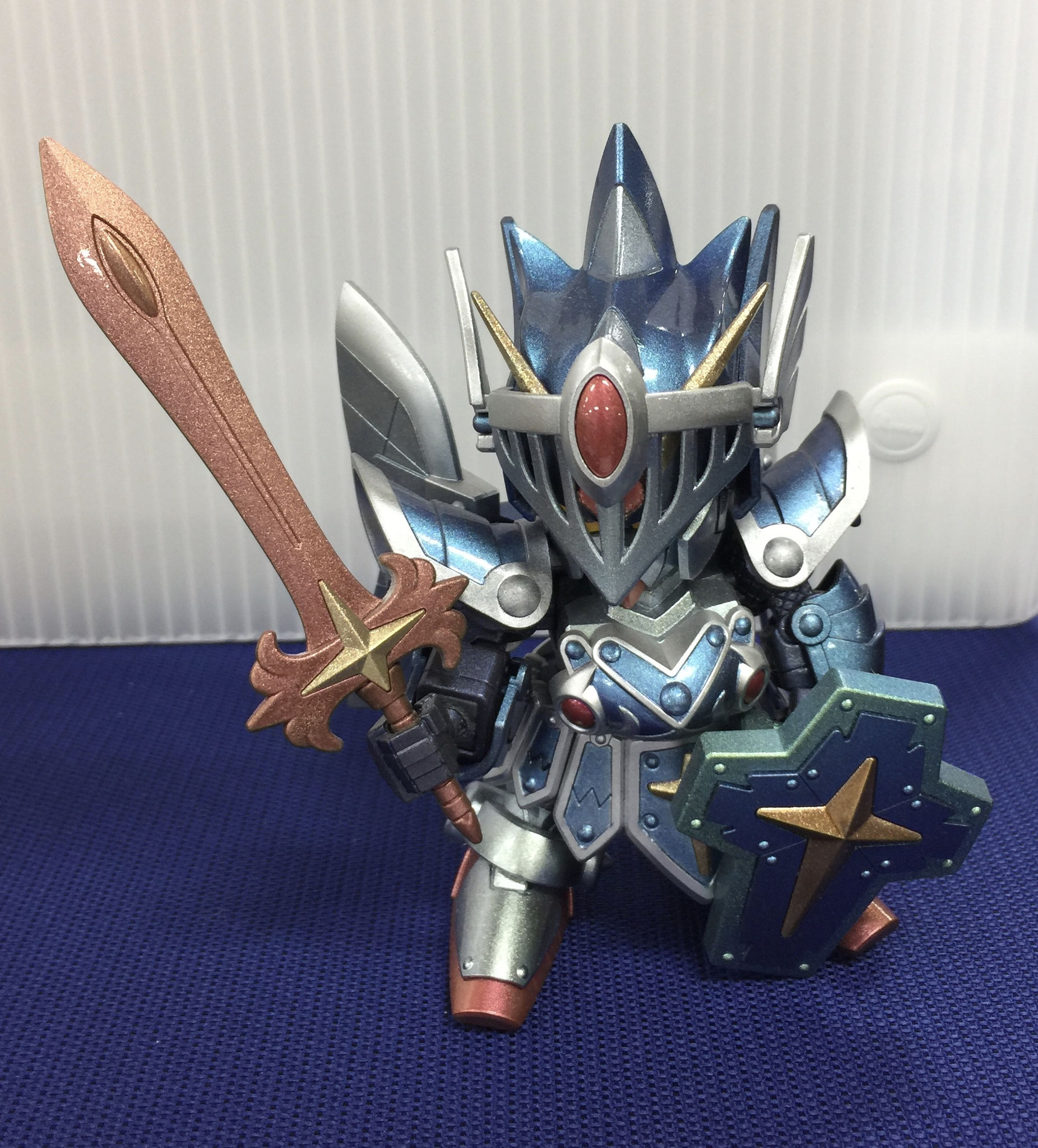 「フルアーマーナイトガンダム」　やみふさ さん