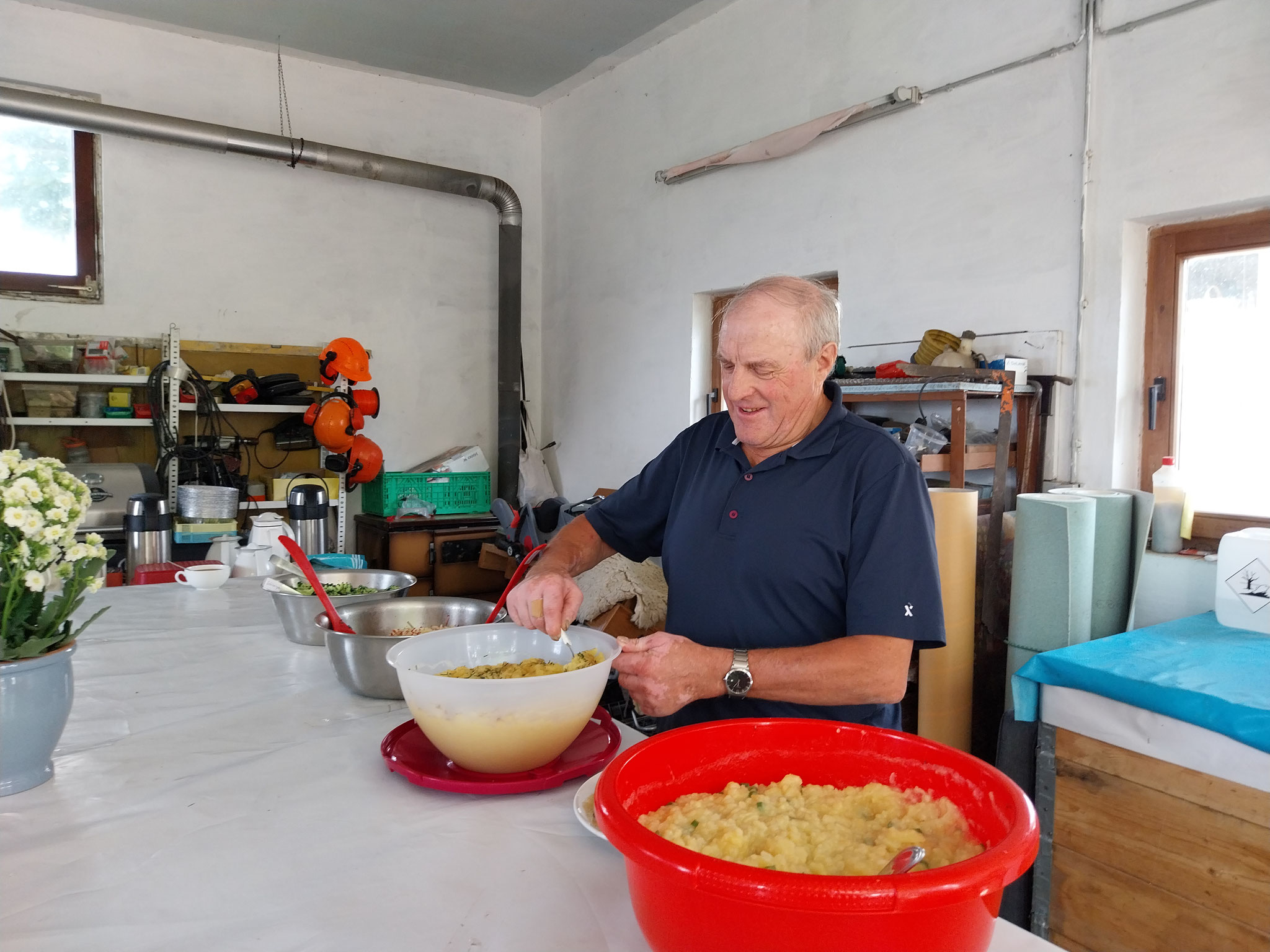 bei soviel Kartoffelsalat fällt die Auswahl schwer