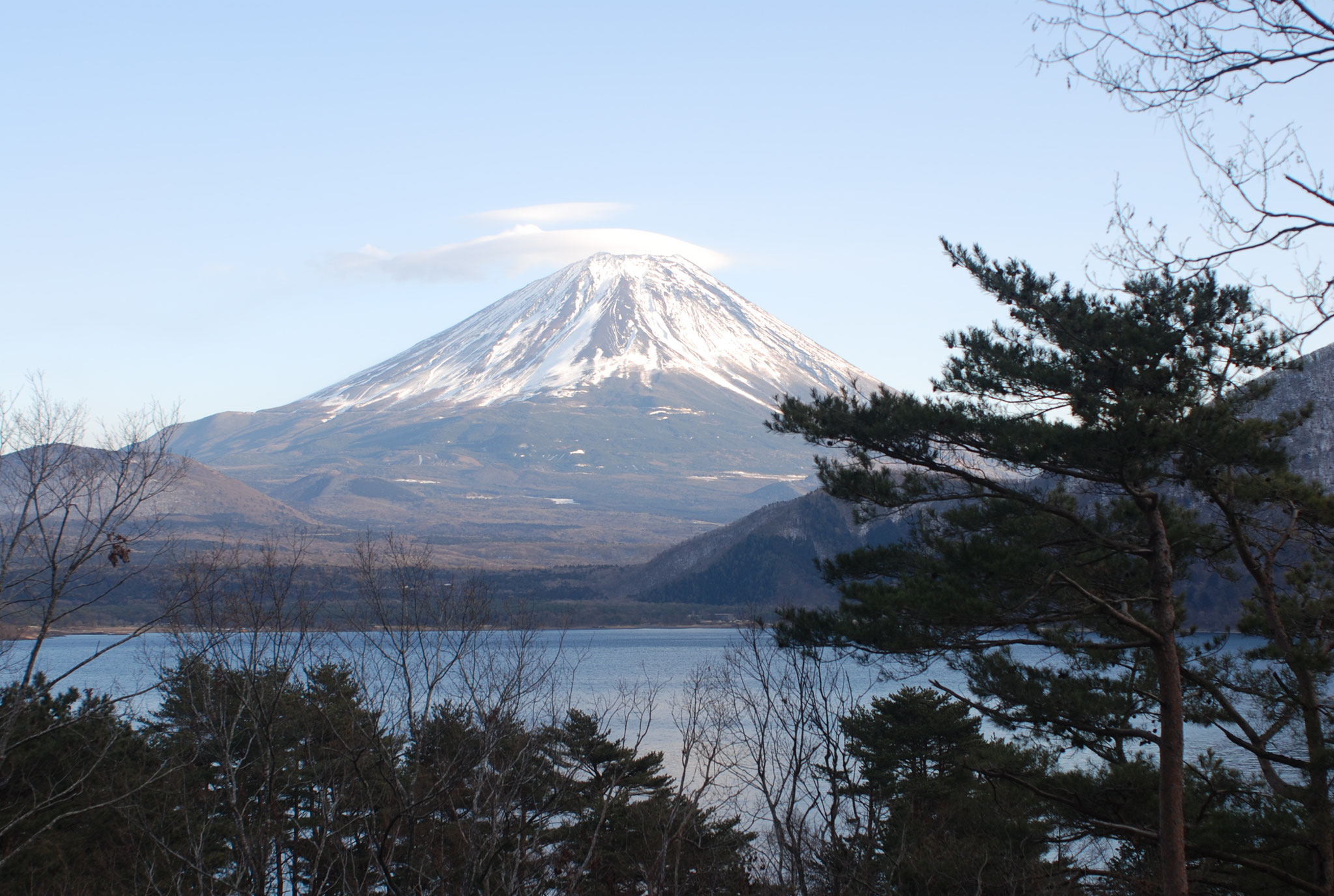 本栖湖からの富士山2014年1月20日