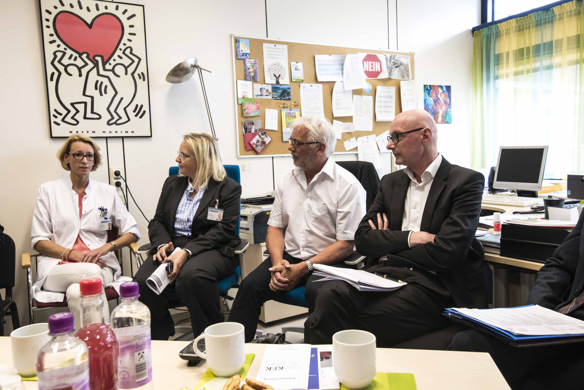 Dr. Birgit Markus (Oberärztin), Dr. Sylvia Heinis (Verwaltungsleiterin), Pfr. Karl-Günter Balzer (Medienbeauftragter), Prof. Dr. Harald Renz (Geschäftsführung - Foto: Burkhard zur Nieden