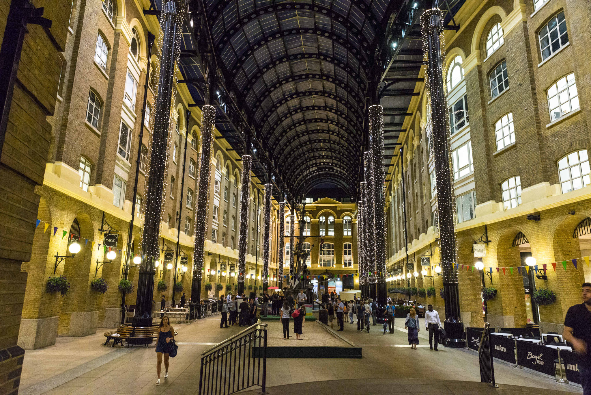 Hay's Galleria