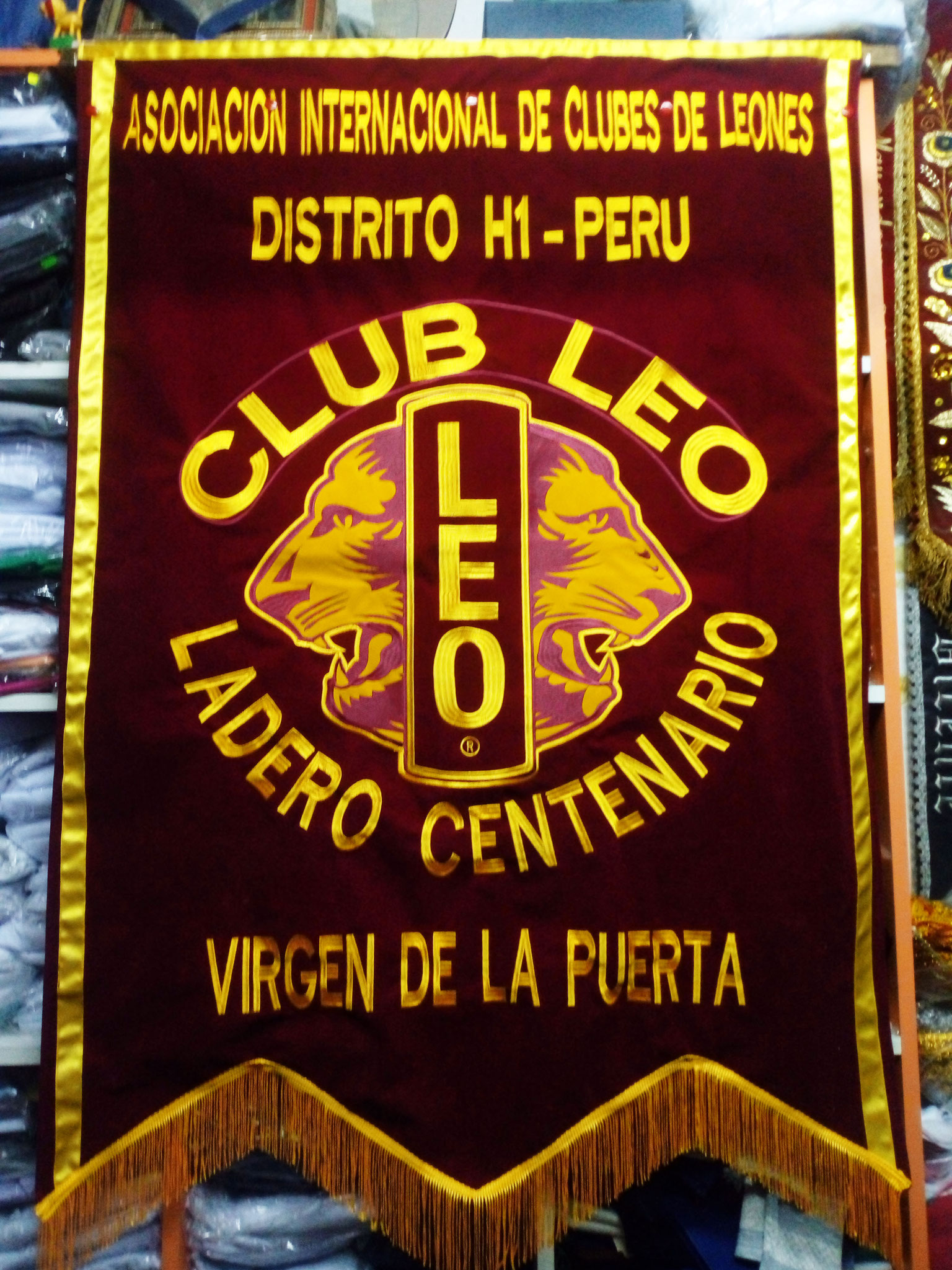 GALLARDETE Bordados y confecciones Franco