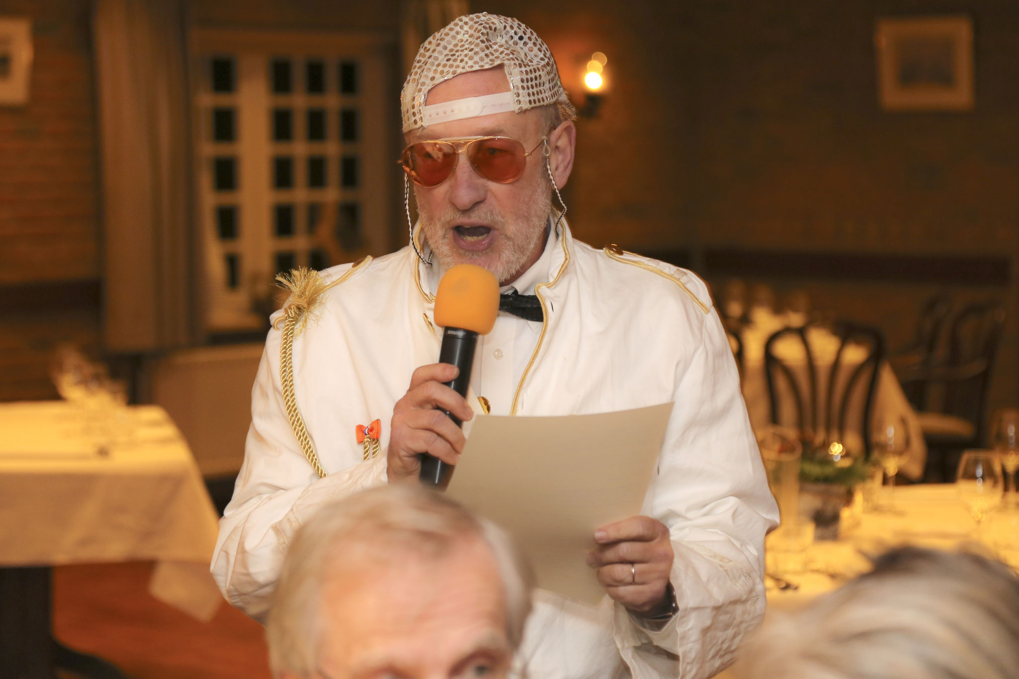 Muzikale kelner...