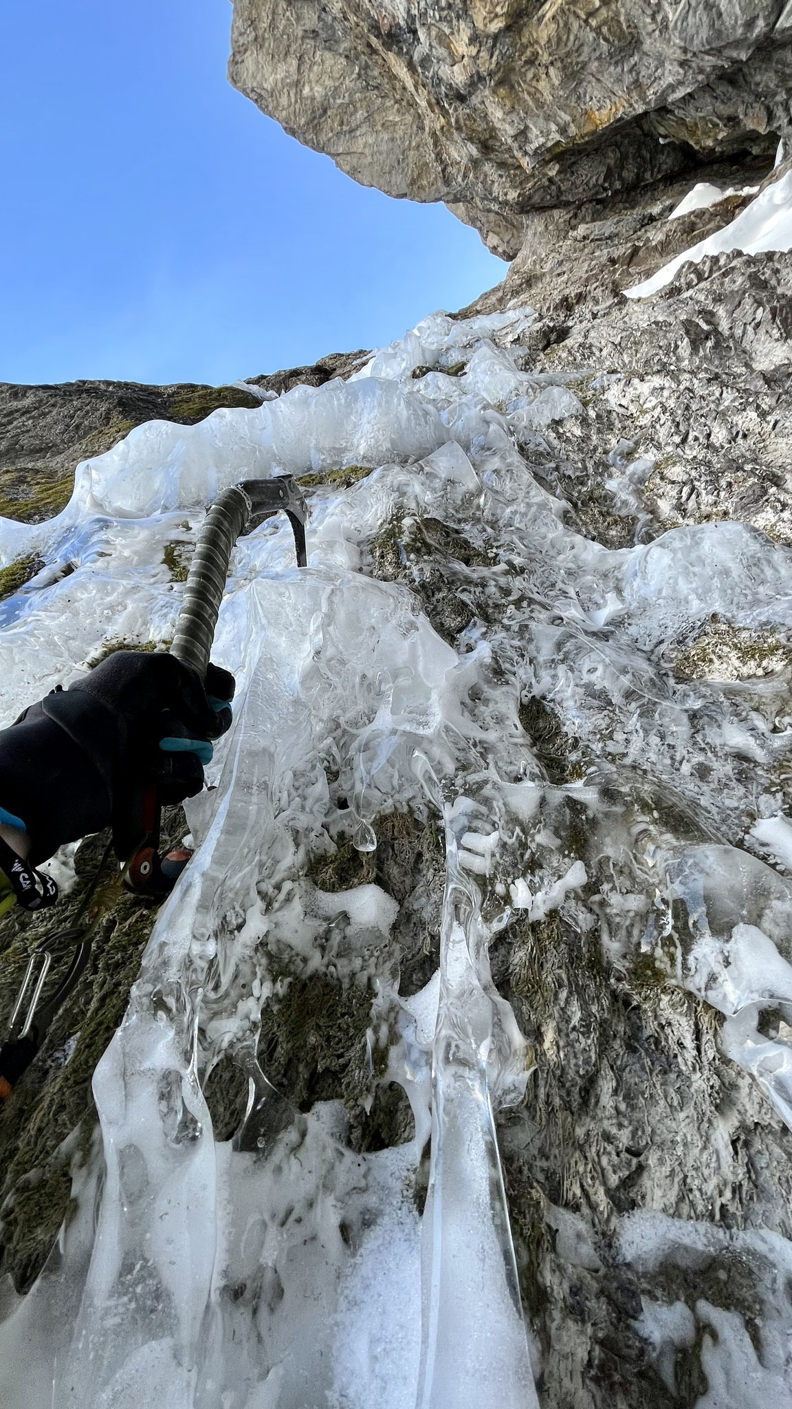 Juste ce qu'il faut pour passer - Alpinisme/Goulotte