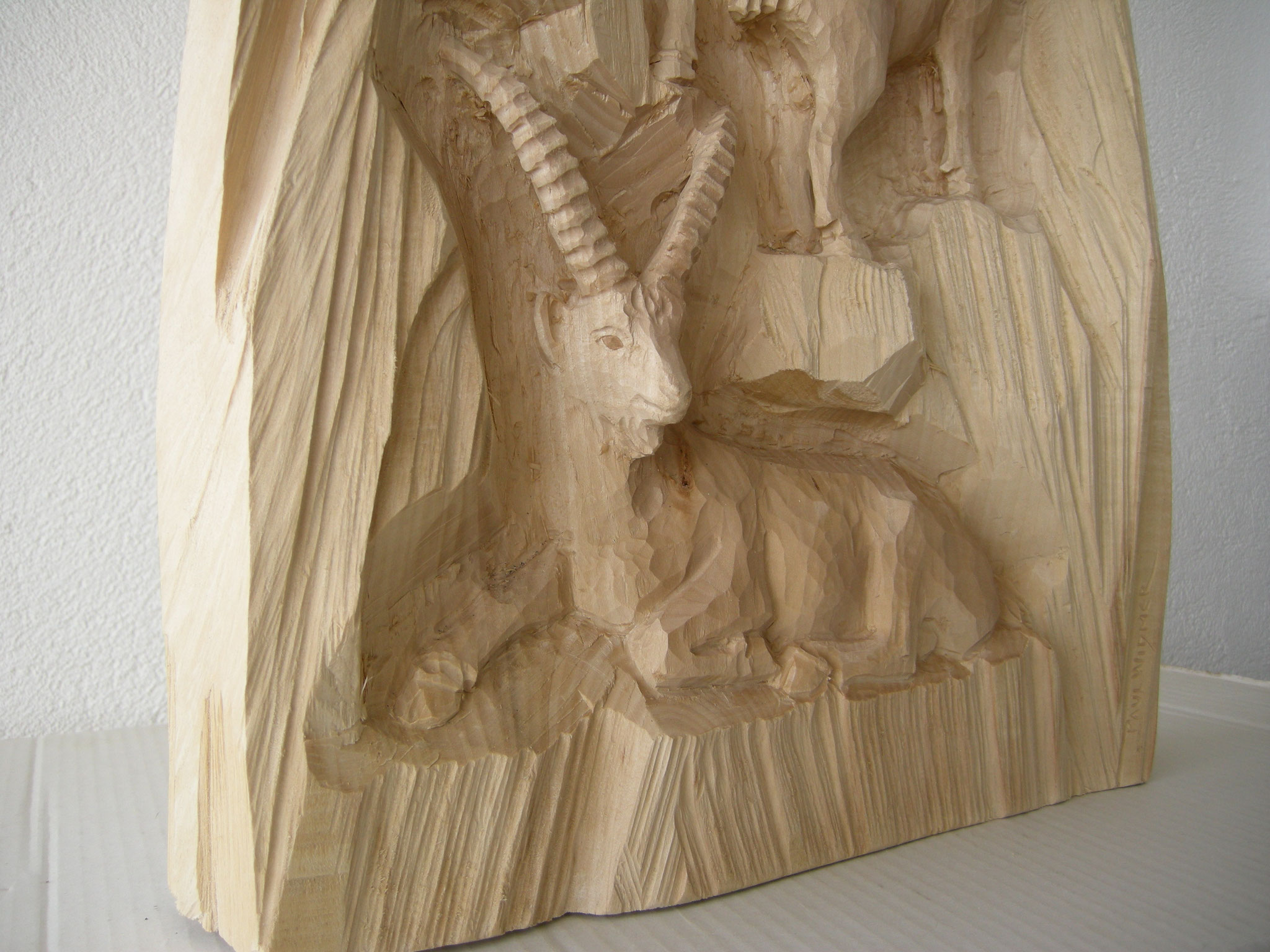 Steinbock handgeschnitzt