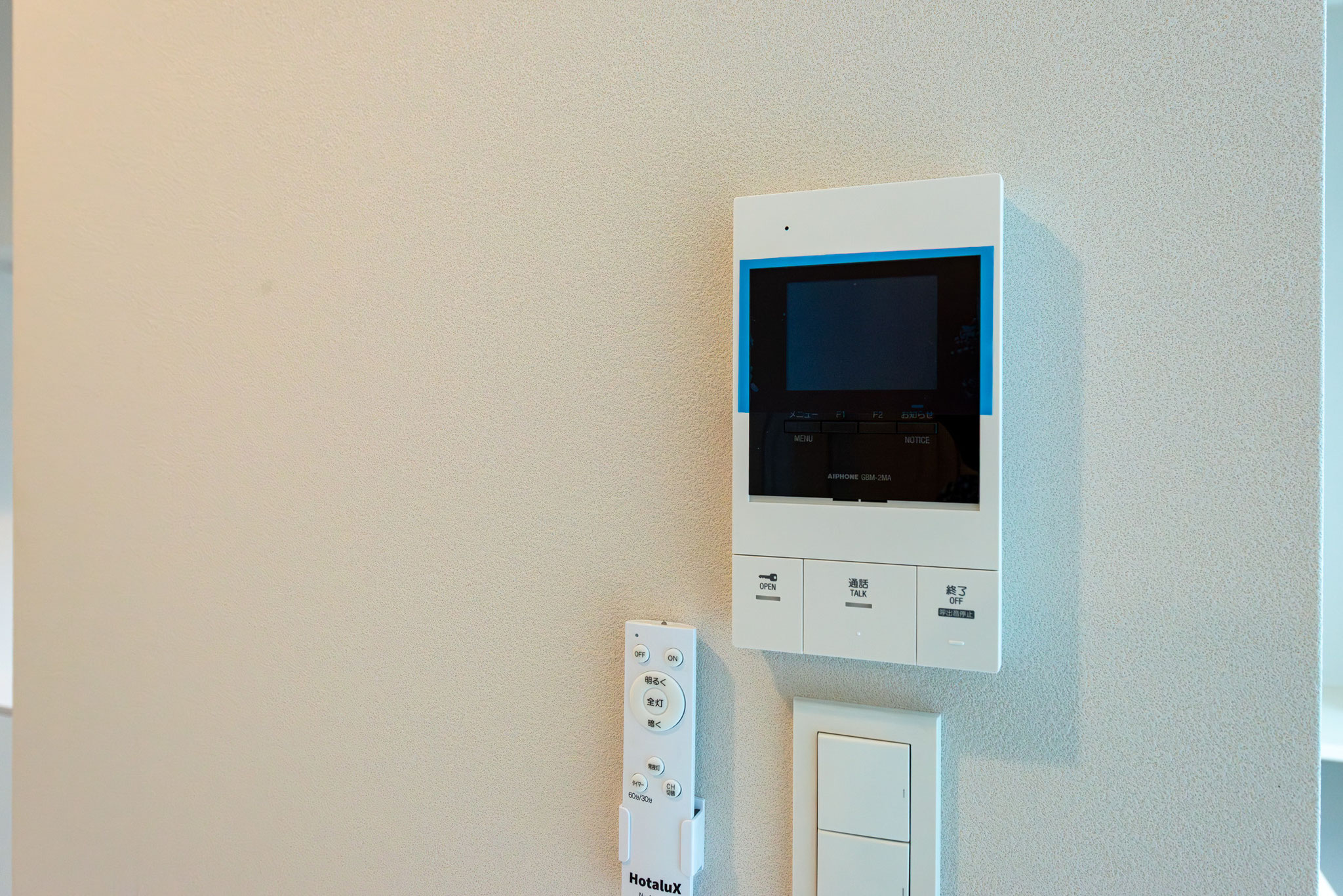 オートロック連動TVモニター付インターフォン