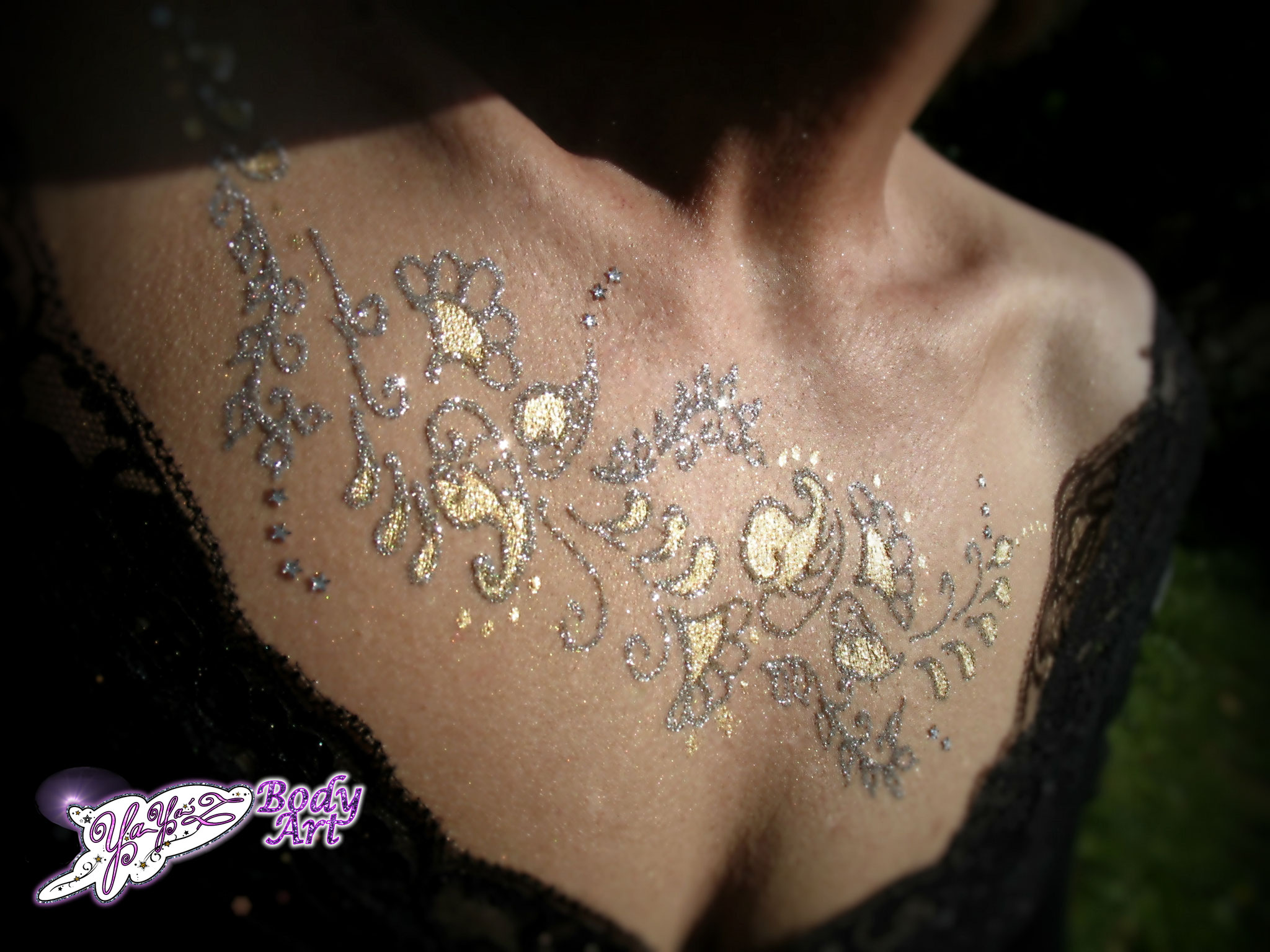 Tatouage paillettes _ YaYa'Z Body Art