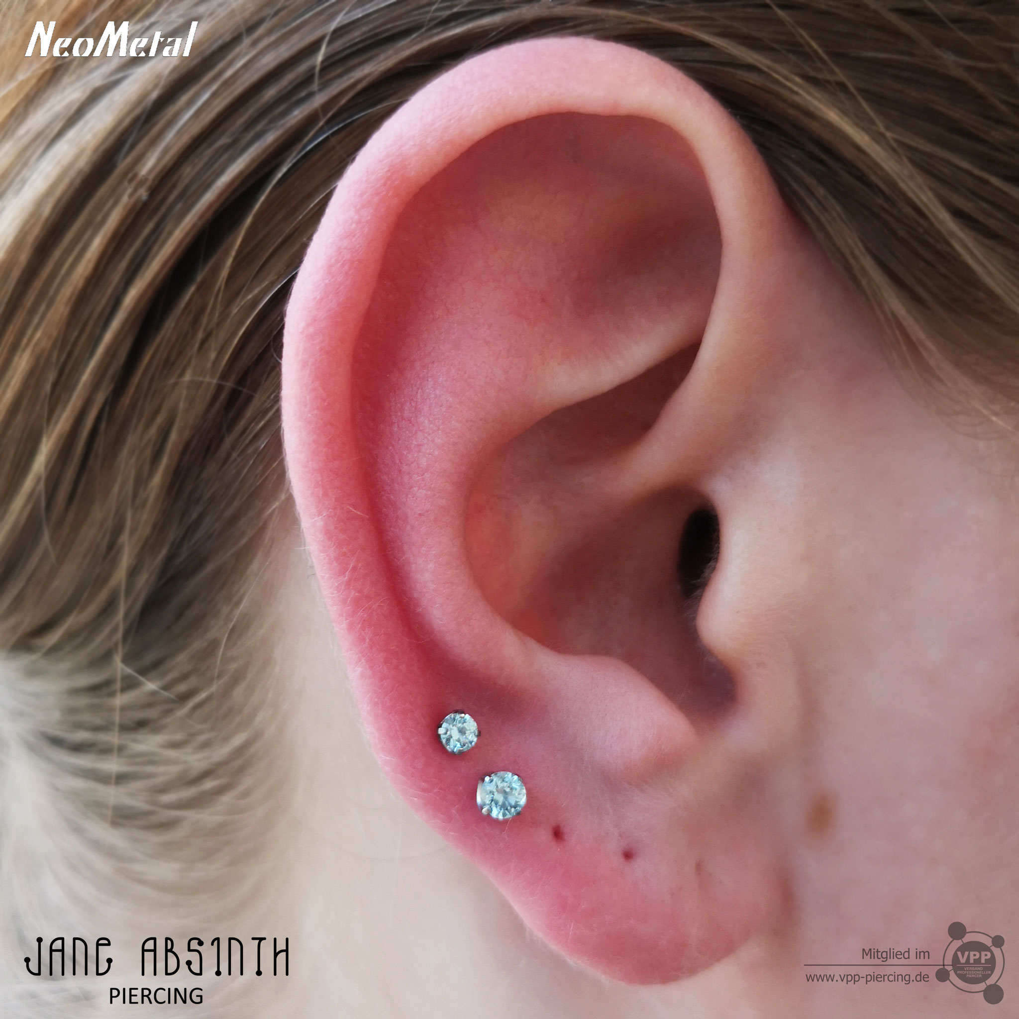 Ohrläppchen Piercings mit Prongset Swarovski CZ