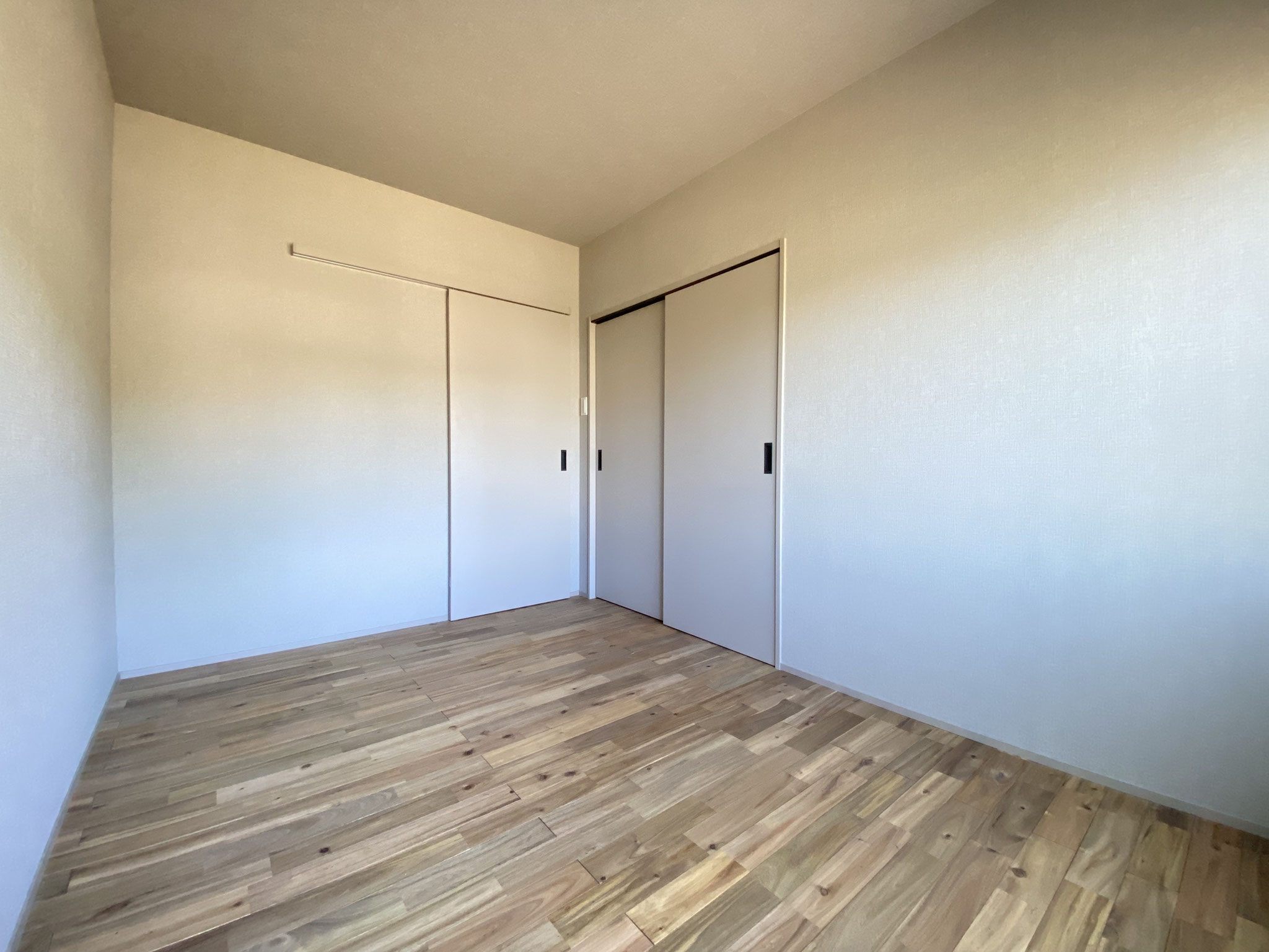 洋室２　個室は全部で3部屋あります