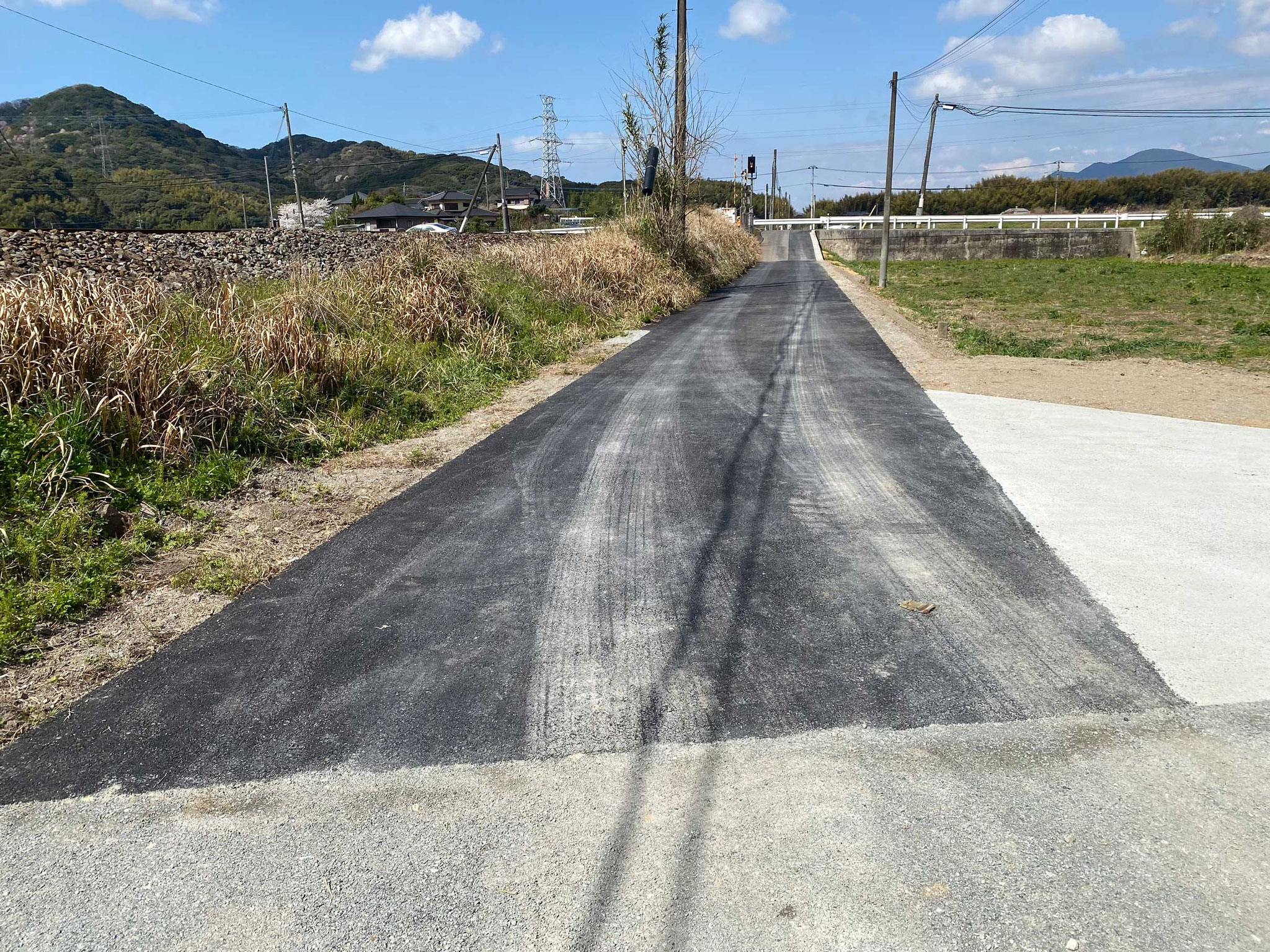 有限会社フィンテックの企業向け建設サポート施工事例　【北九州市小倉南区】アスファルト＆コンクリート工事