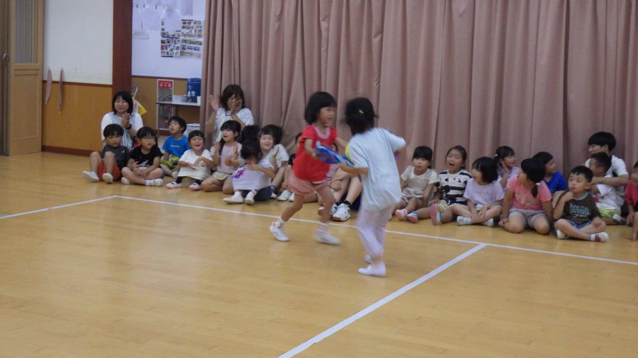 7月7日　落とさないようにそーっと運ぶよ！