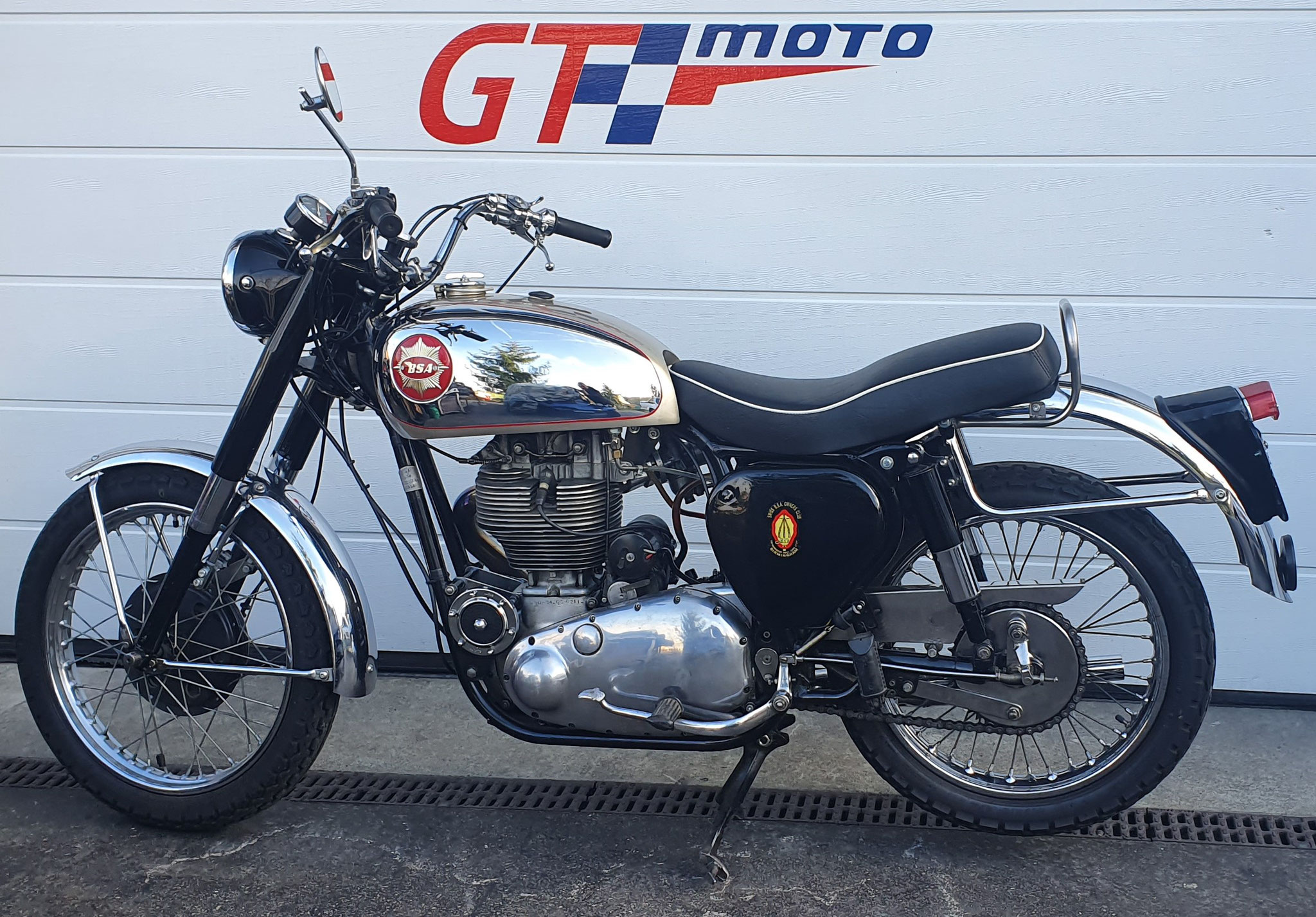 BSA DBD34 Gold Star 