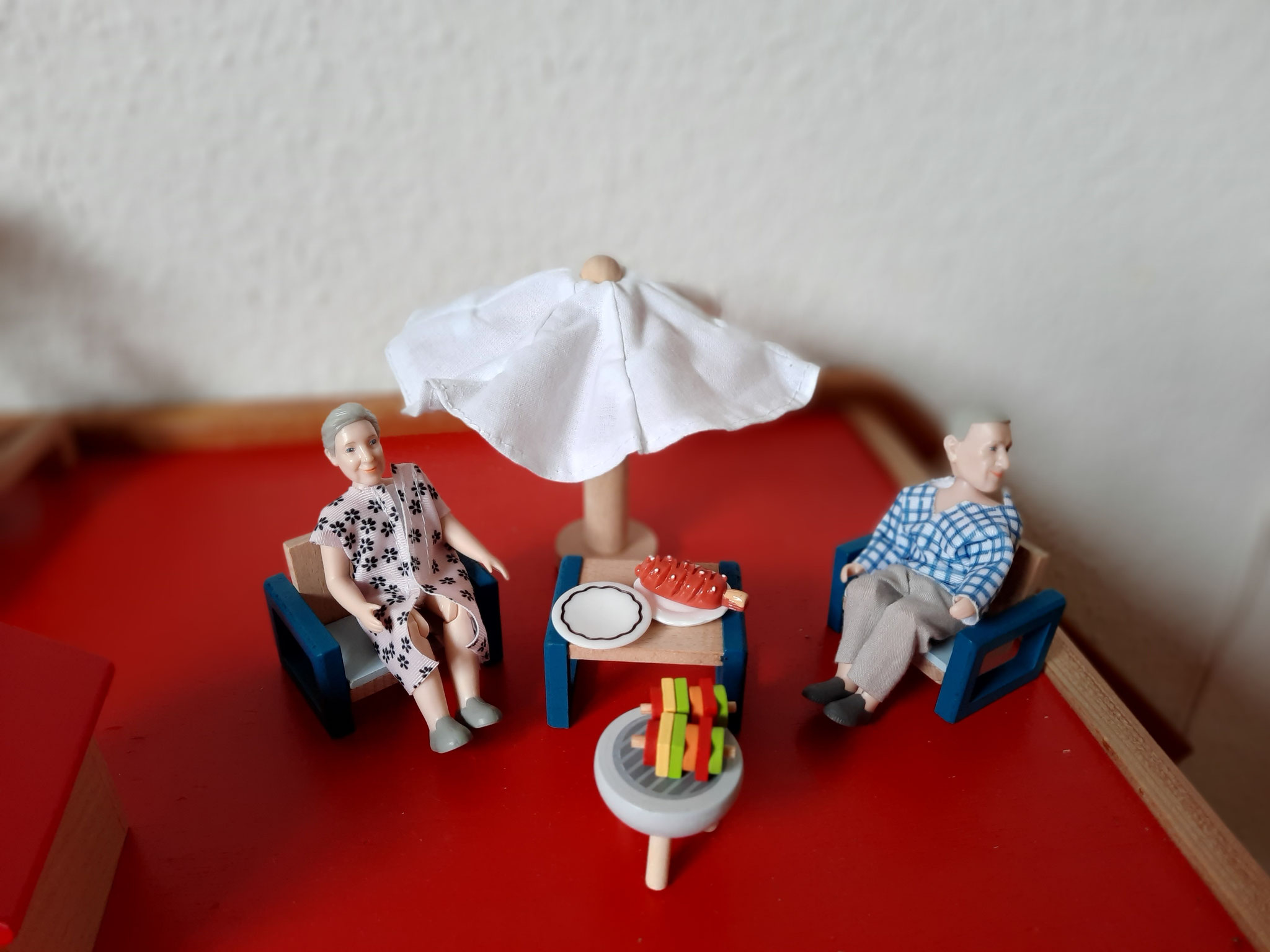 Einzelteile des Puppenhauses