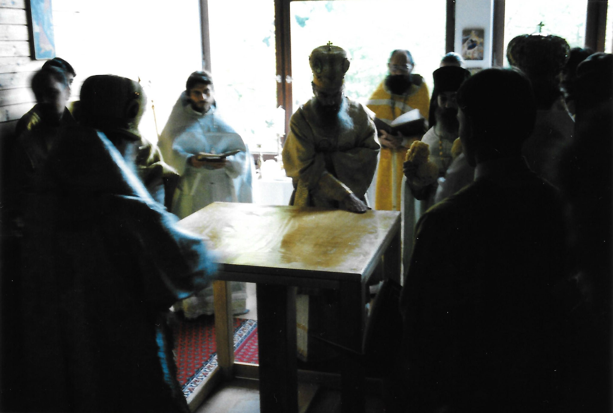 Освящение престола архиепископом Берлинским и Германским Феофаном, которое состоялось 17 октября 1999 года