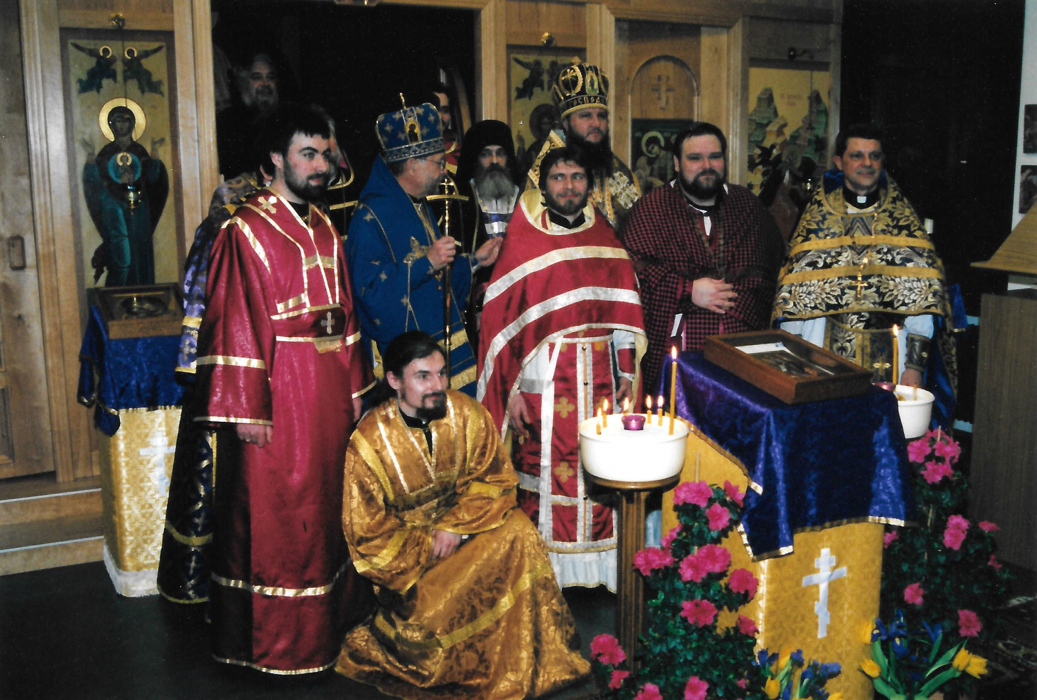 Визит предстоятеля автокефальной Церкви в Америке Митрополита Феодосия и епископа Красногорского Саввы, викария Московской епархии, март 2001 год