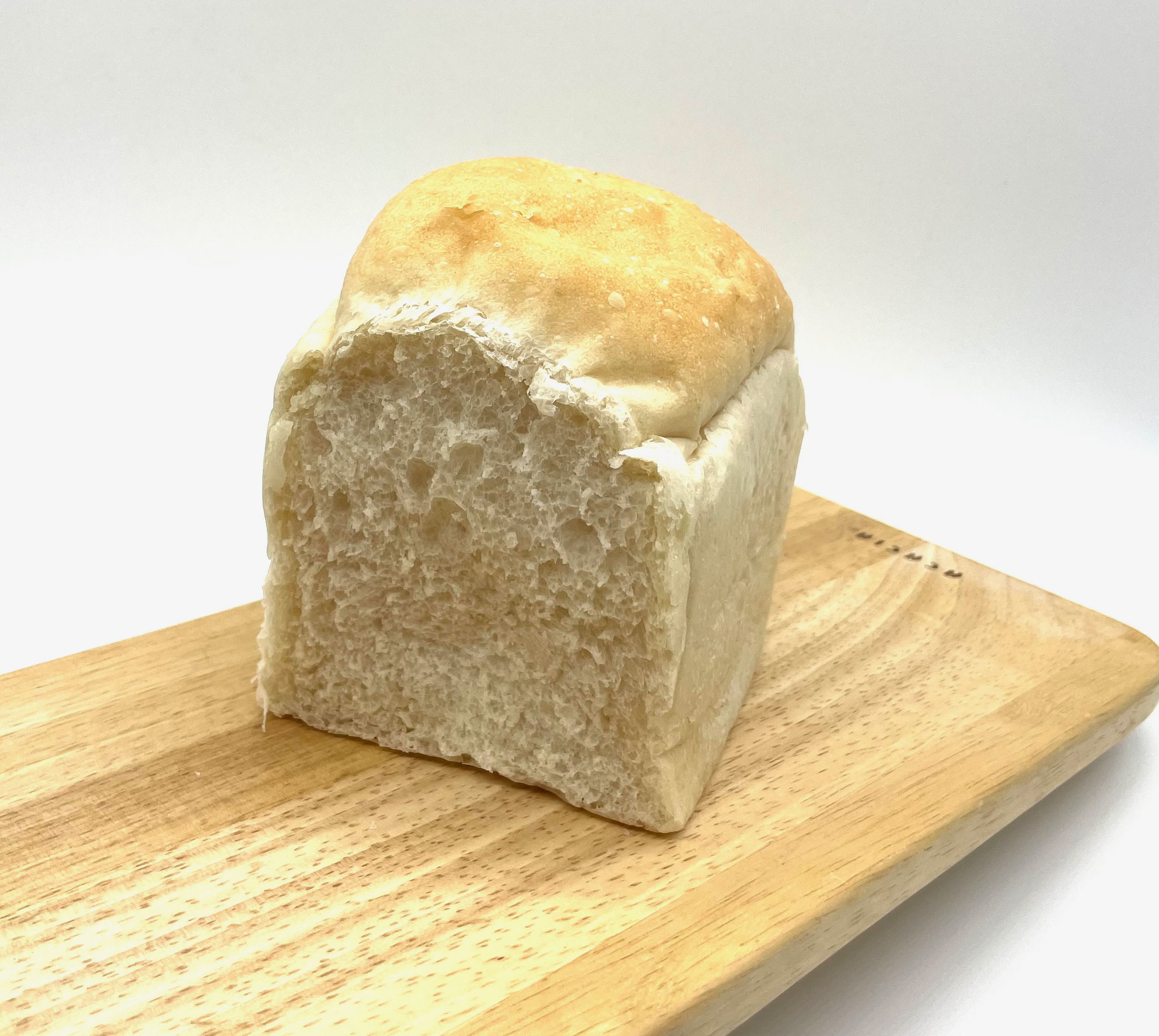 【山食パン】　柔らかい山型食パン