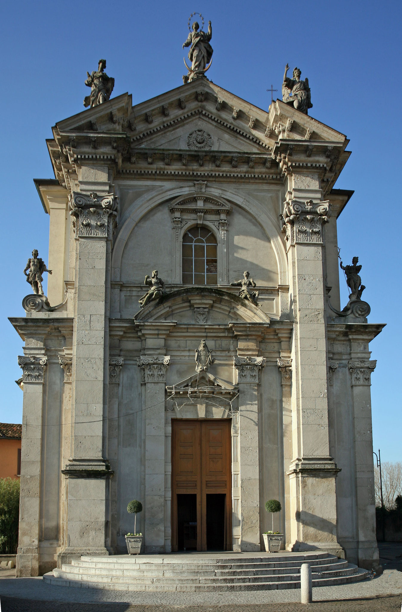 Fara Gera d'Adda (BG) Chiesa di S. Alessandro Restauri Murino Fara Gera d'Adda (BG) Chiesa di S. Alessandro Restauri Murino