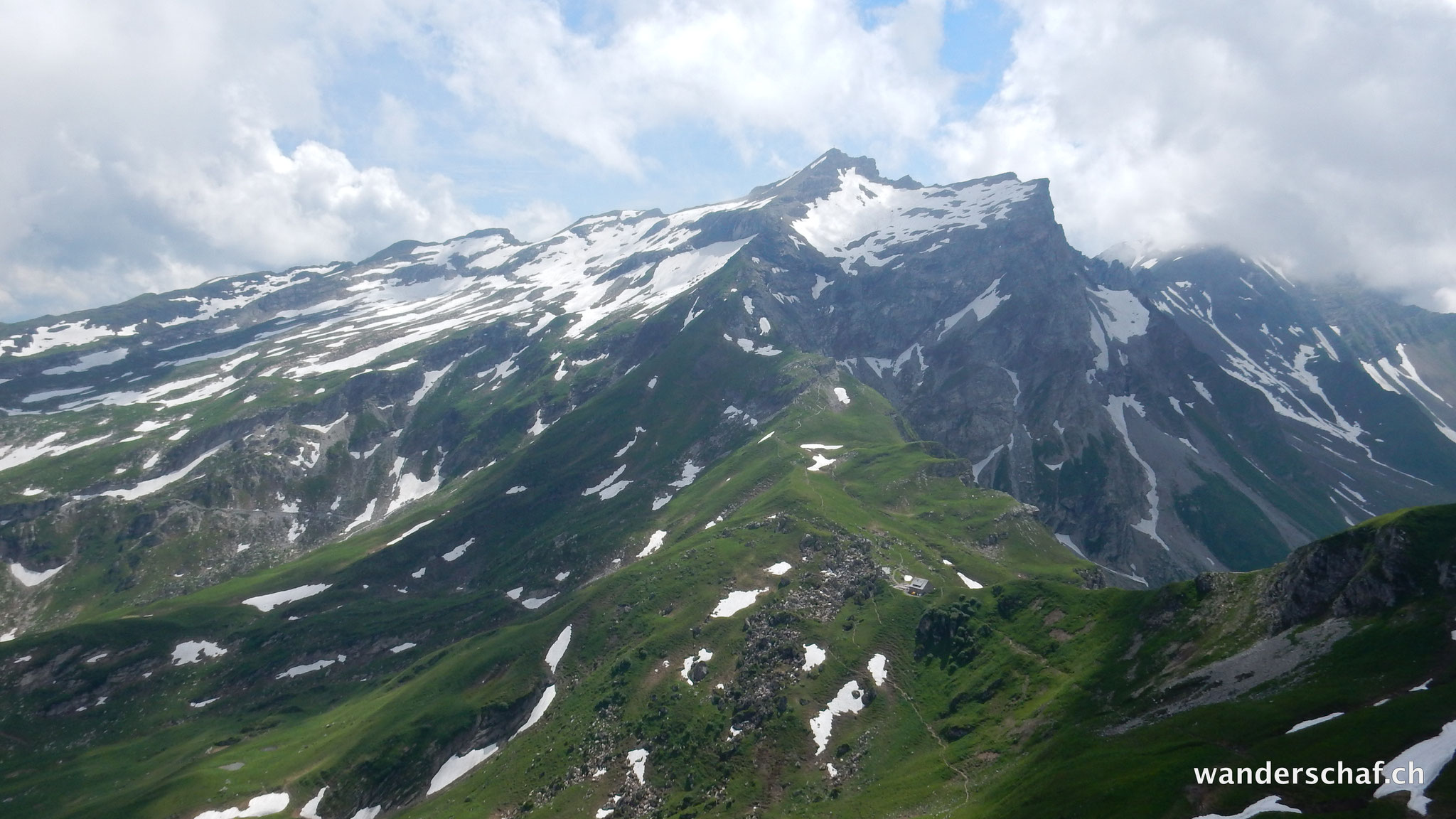 am Naafkopf hat's noch viel Schnee