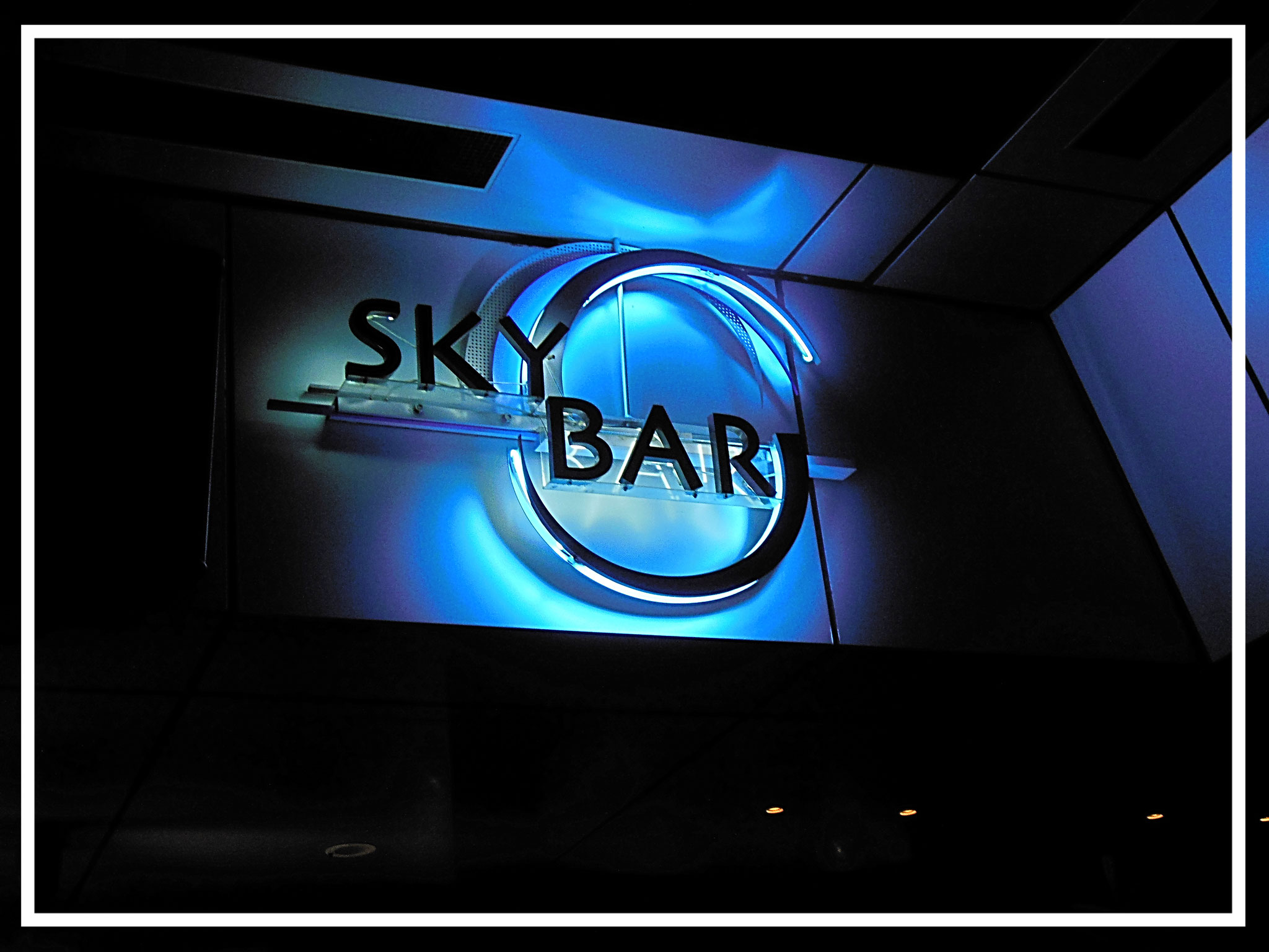 @Sky Bar