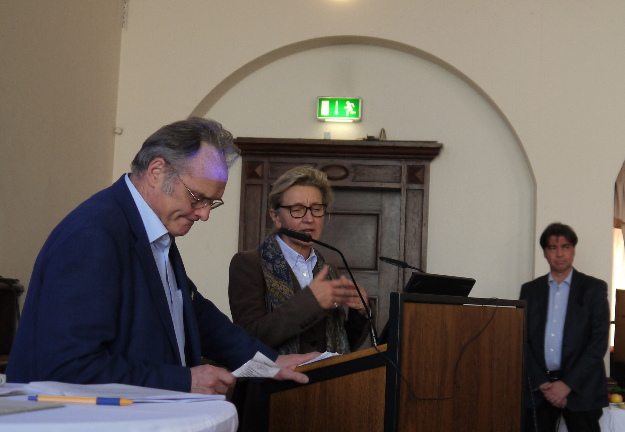 Dr. M. Weikert mit Frau Dr. med. Karin Joussen und Dr. med. Peter Hulin, beide München auf dem AGV Sprech- und Singtag München, 2018