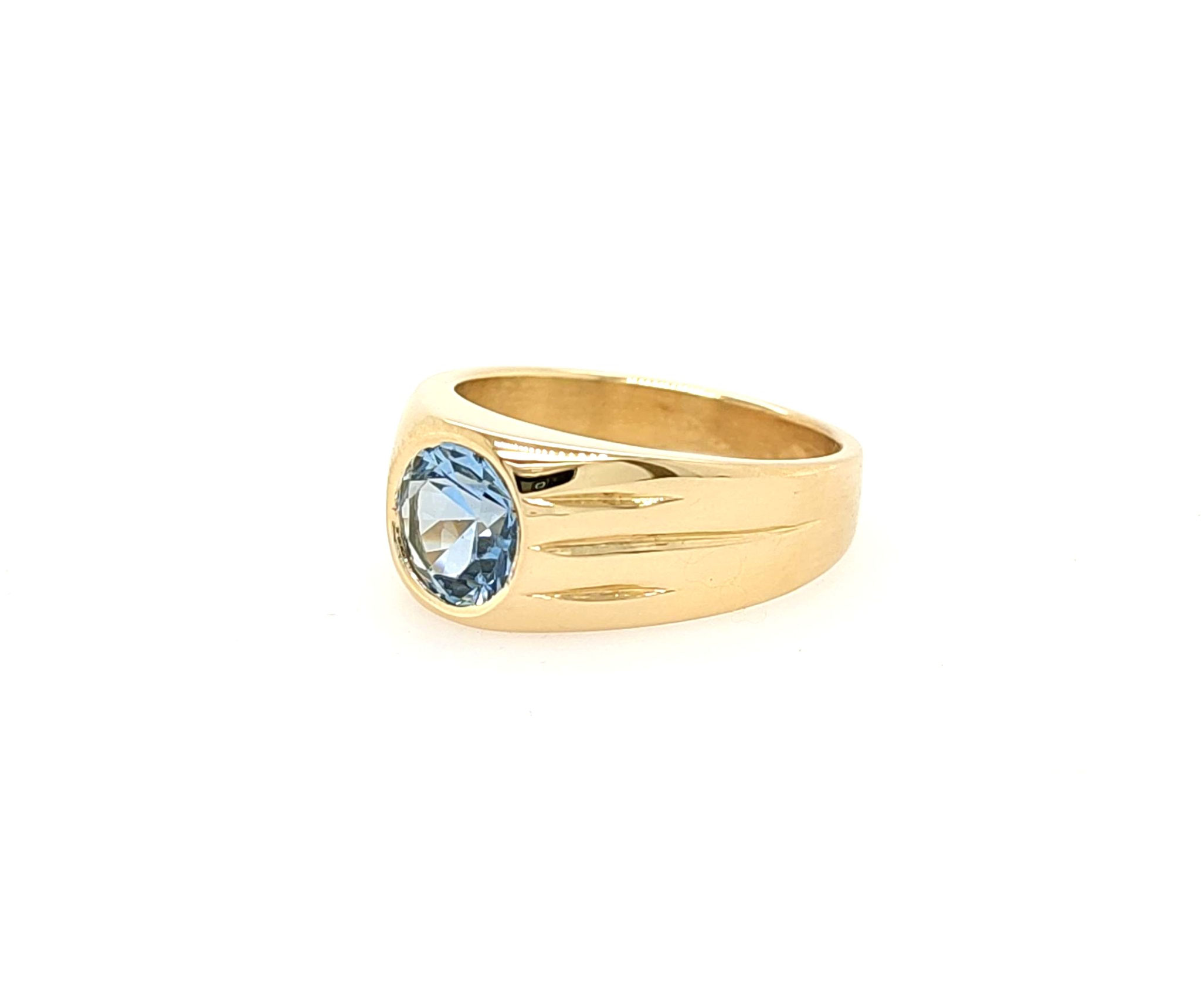 Bague "Souvenirs" - Or Jaune 750 et Aigue Marine