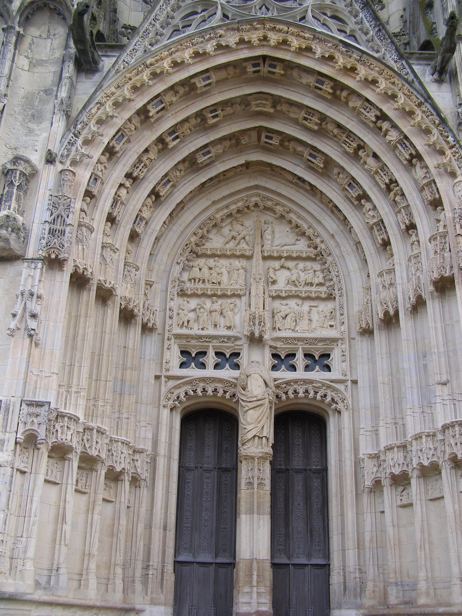 Portail St Guillaume Site de la Cathédrale de Bourges
